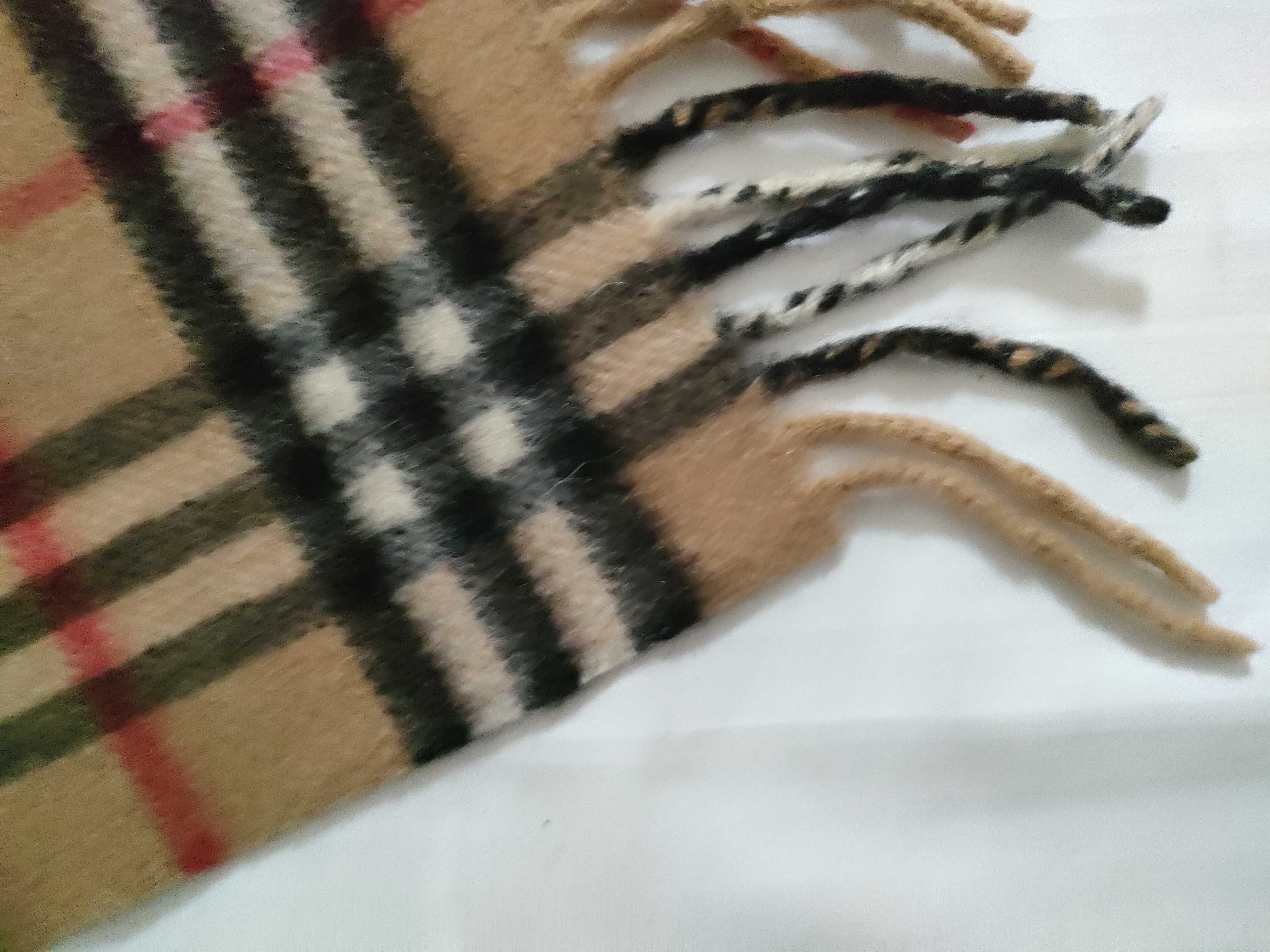 100% Cashmere Scarf, Nova Check Pattern, and other accessories. — view 5