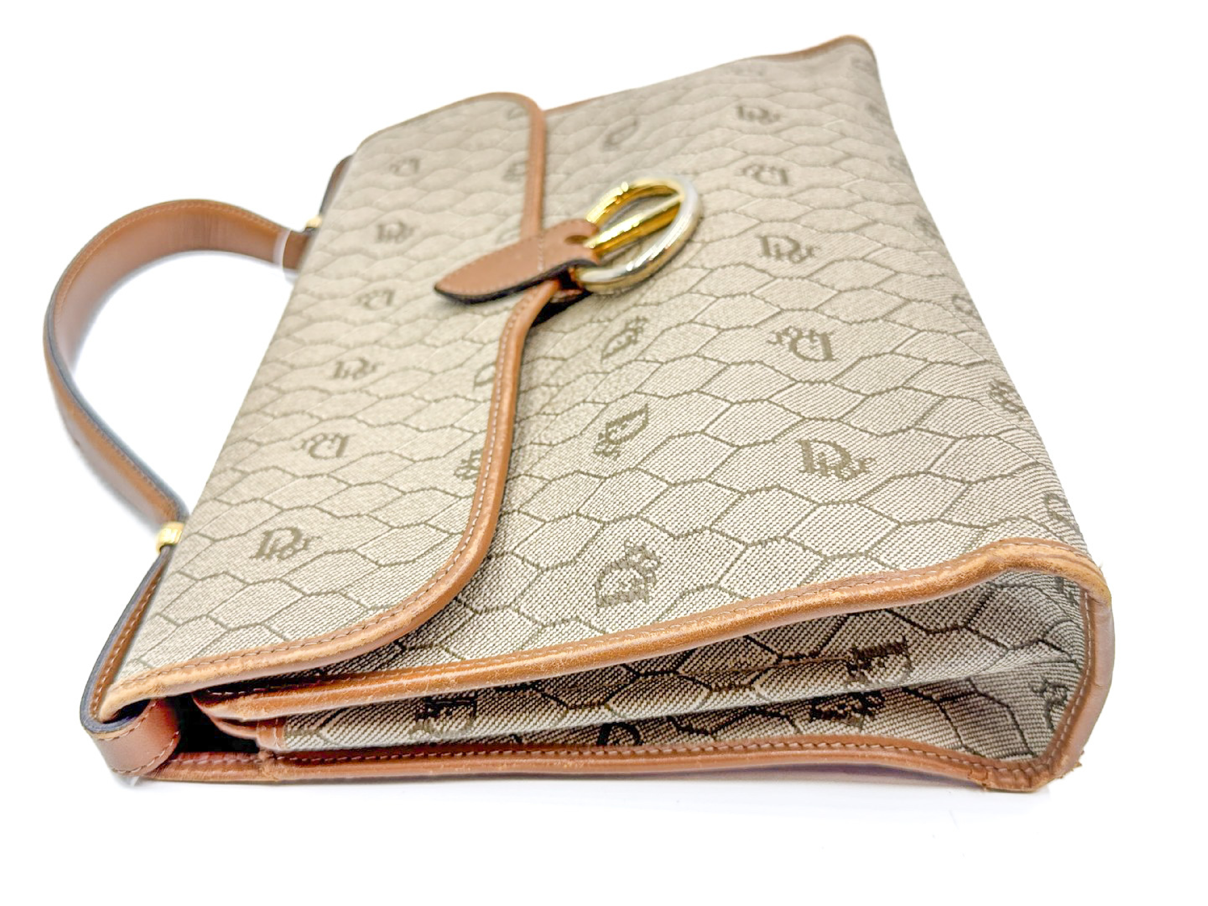 Honeycomb Pattern Gold Hardware Vintage Leather Handbag — view 4