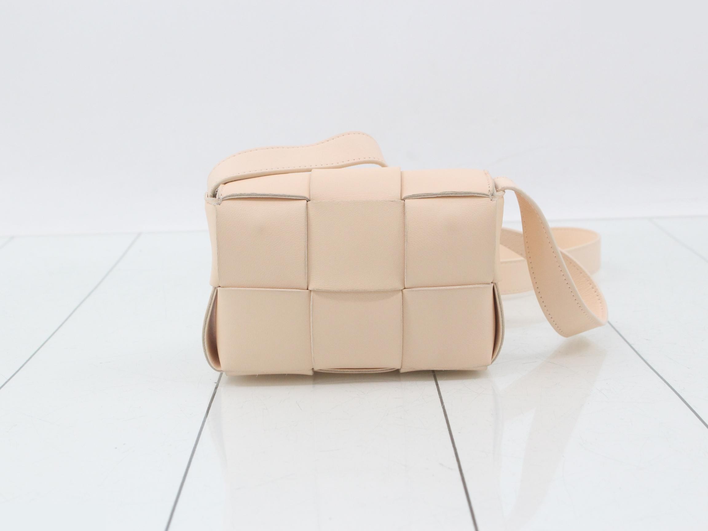 Candy Cassette Beige — view 2