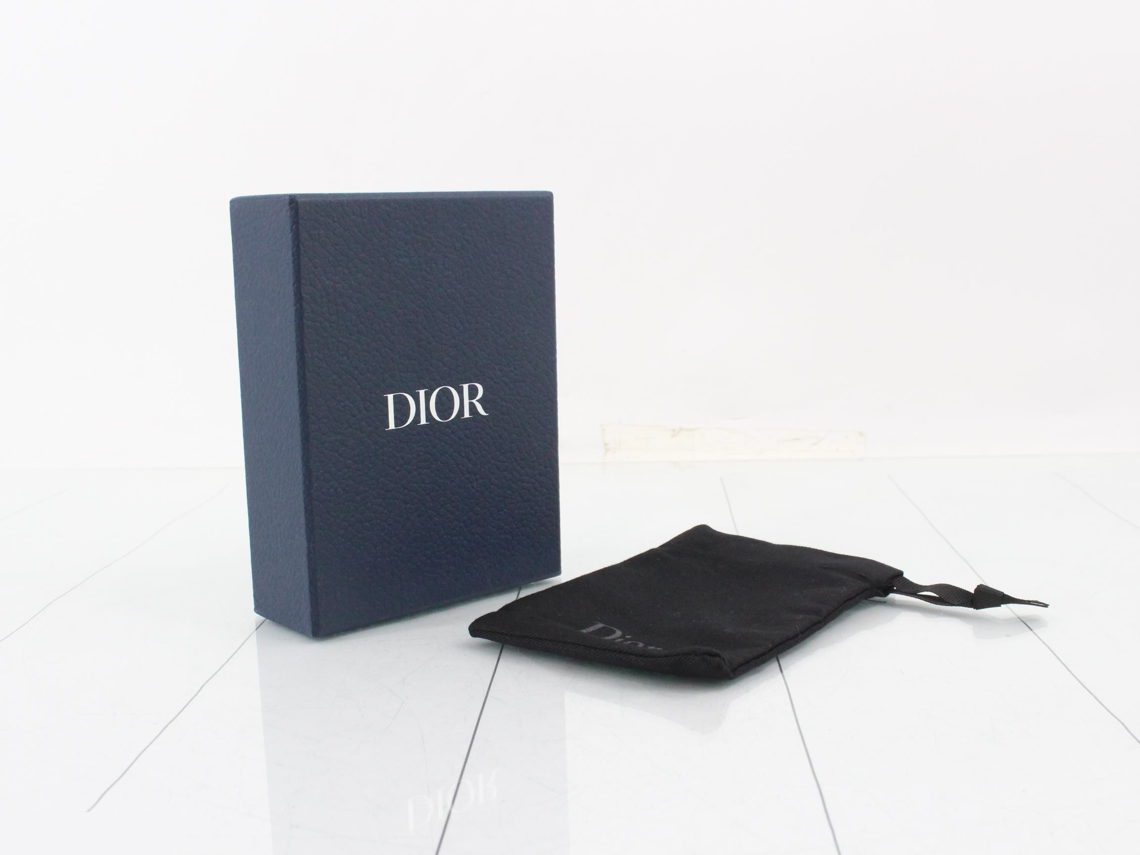 Tri-fold wallet, unused, stored, black. — view 5