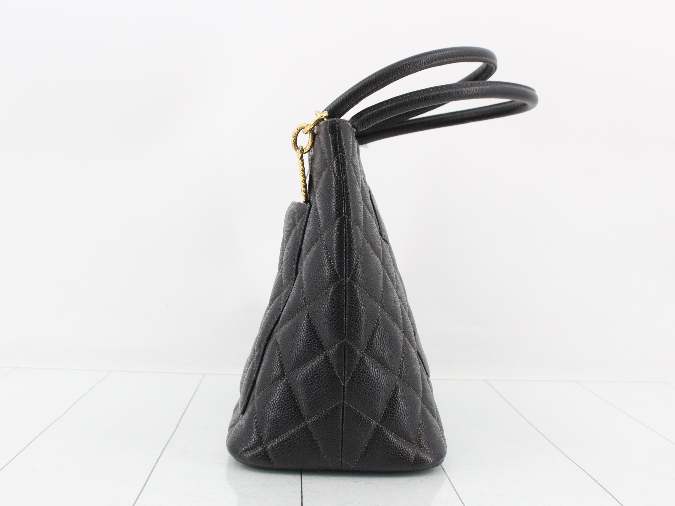 Caviar skin handbag — view 4