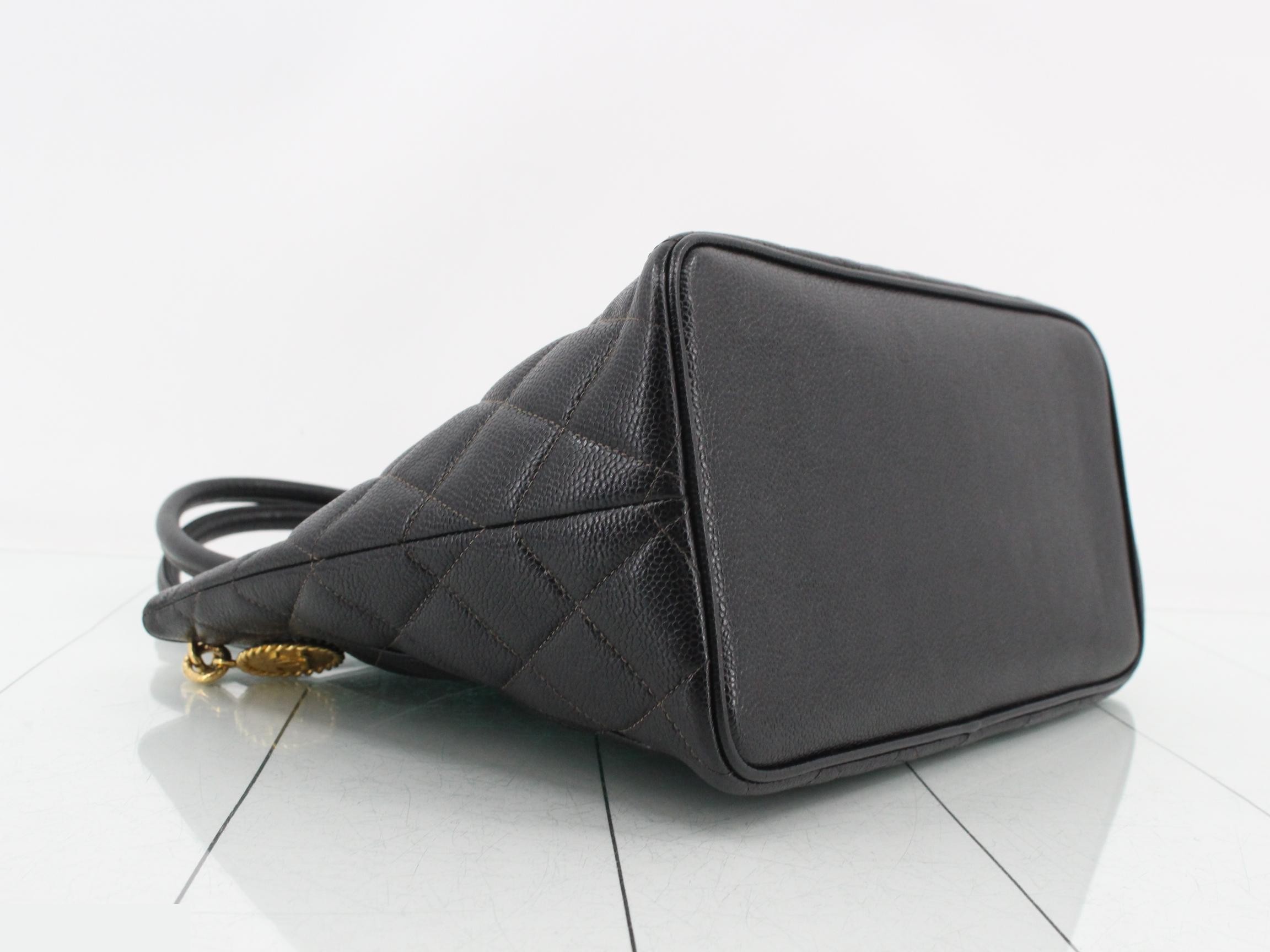 Caviar skin handbag — view 5