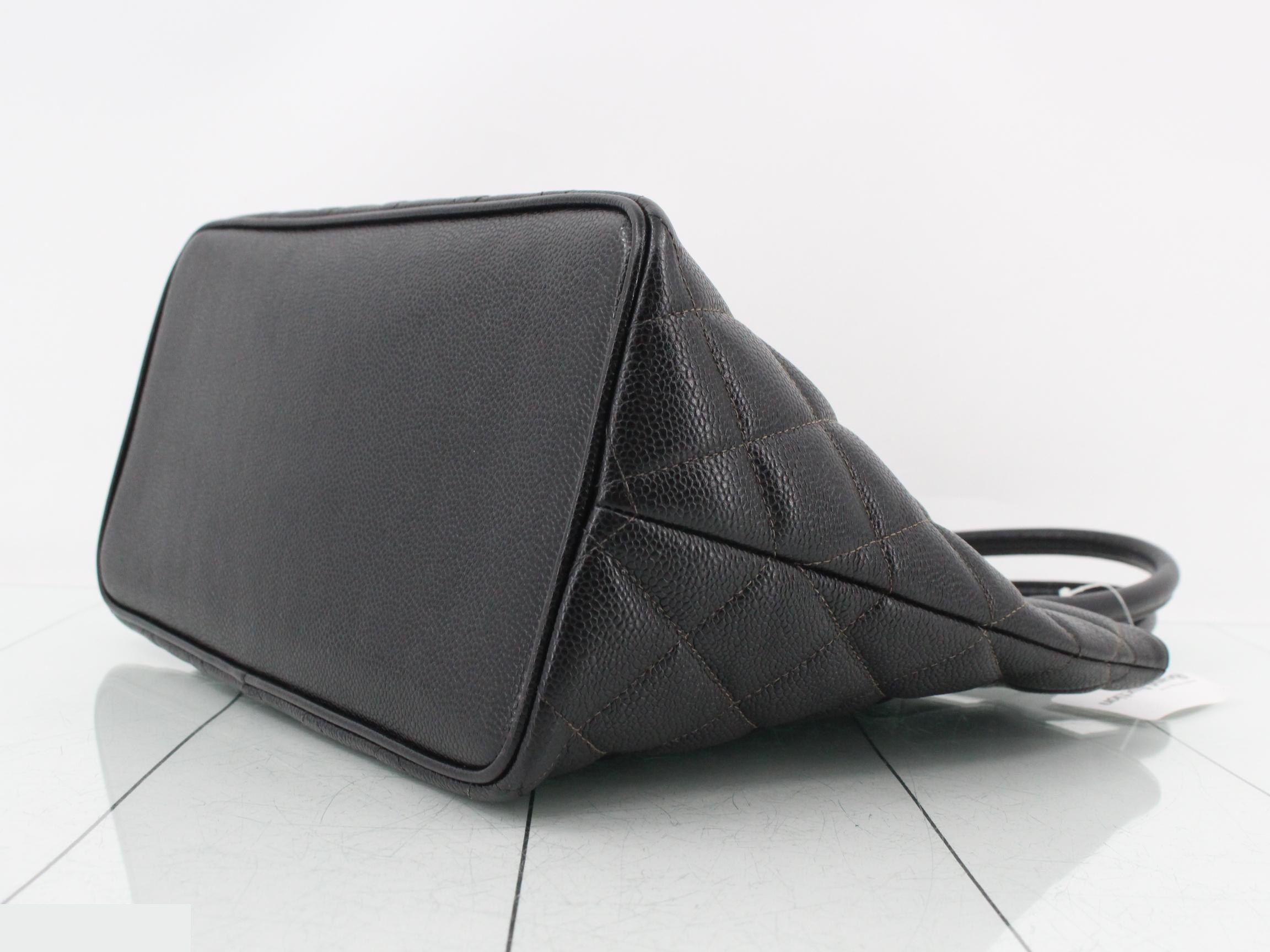 Caviar skin handbag — view 6