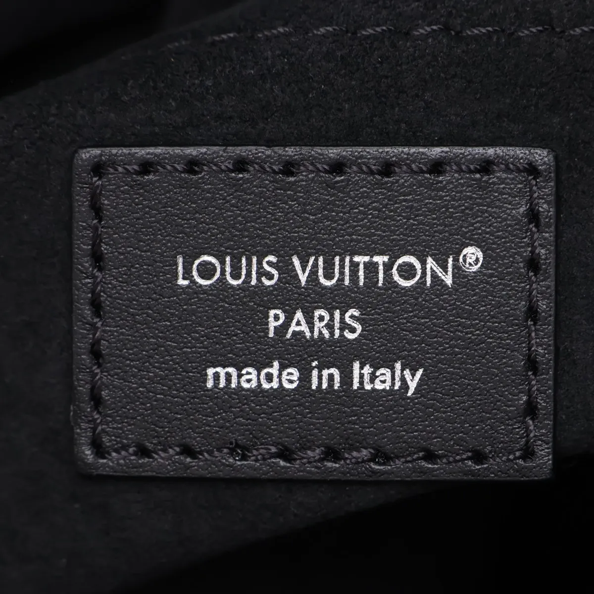 Monogram Off-Duty Backpack Vibe M25522 Black (RFID detected) — view 10