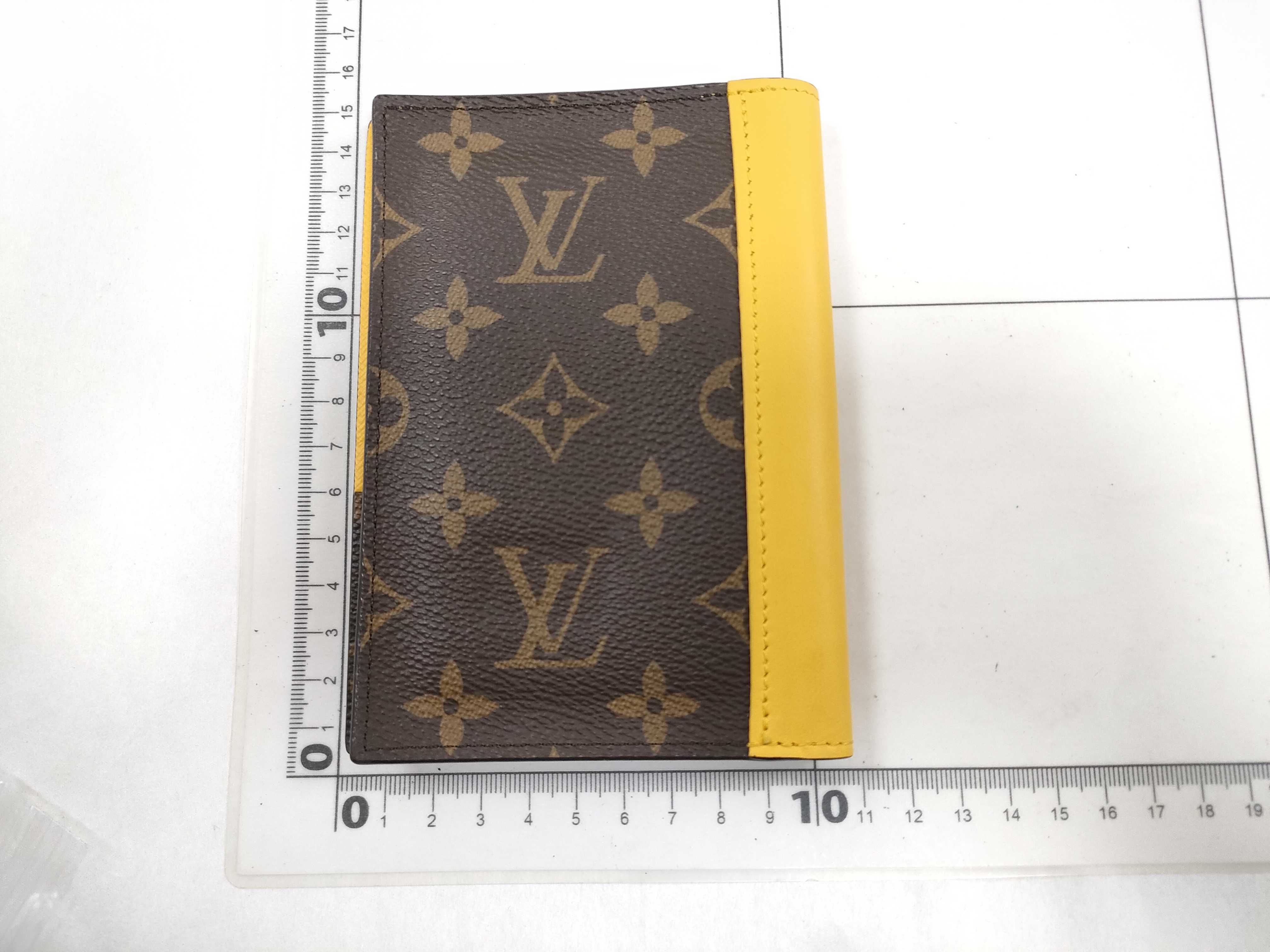 Monogram Louis Vuitton Monogram Macassar Couverture Passport NM M12827 None Card case — view 2
