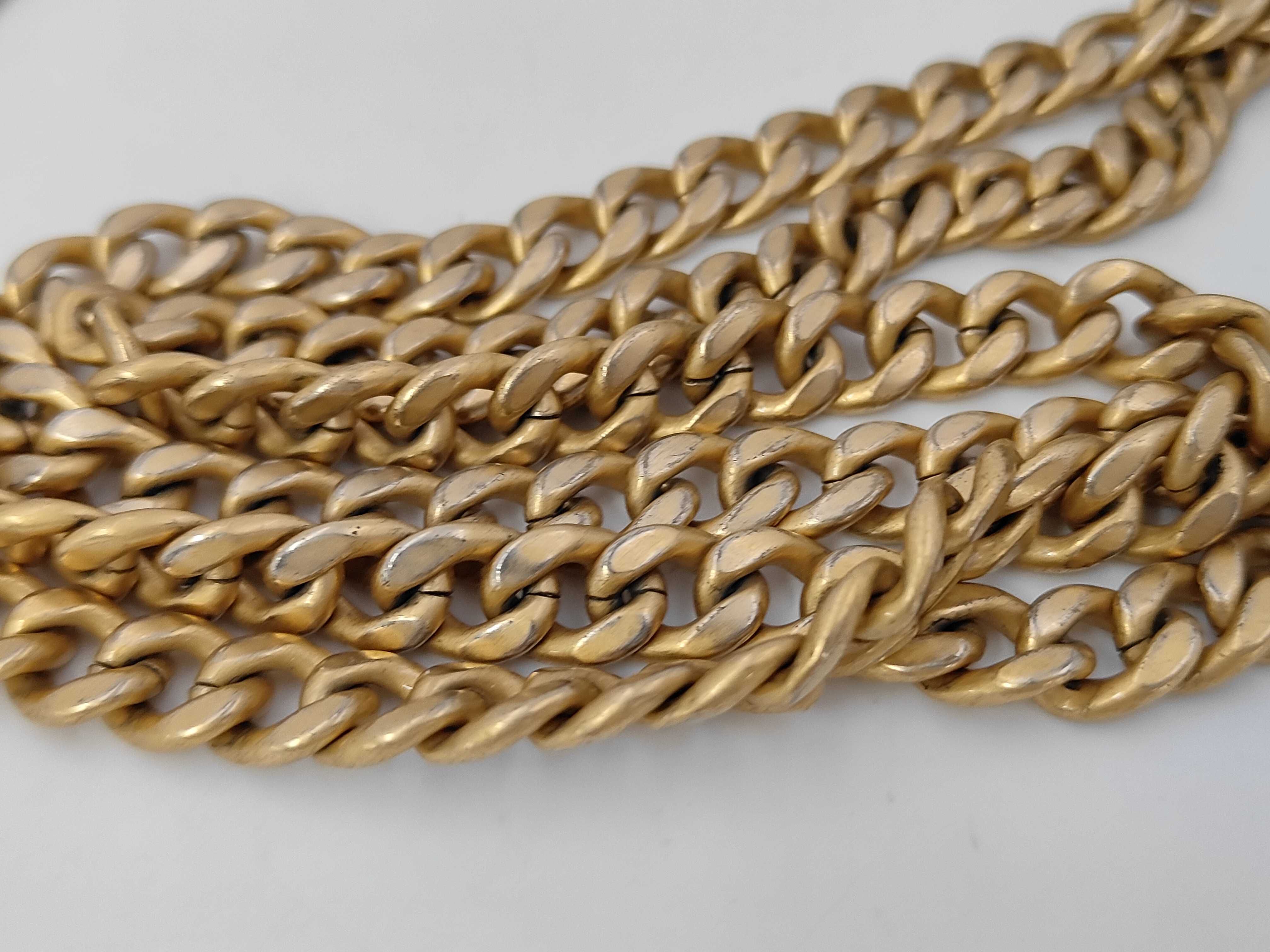 22P Chain Shoulder Bag — view 5