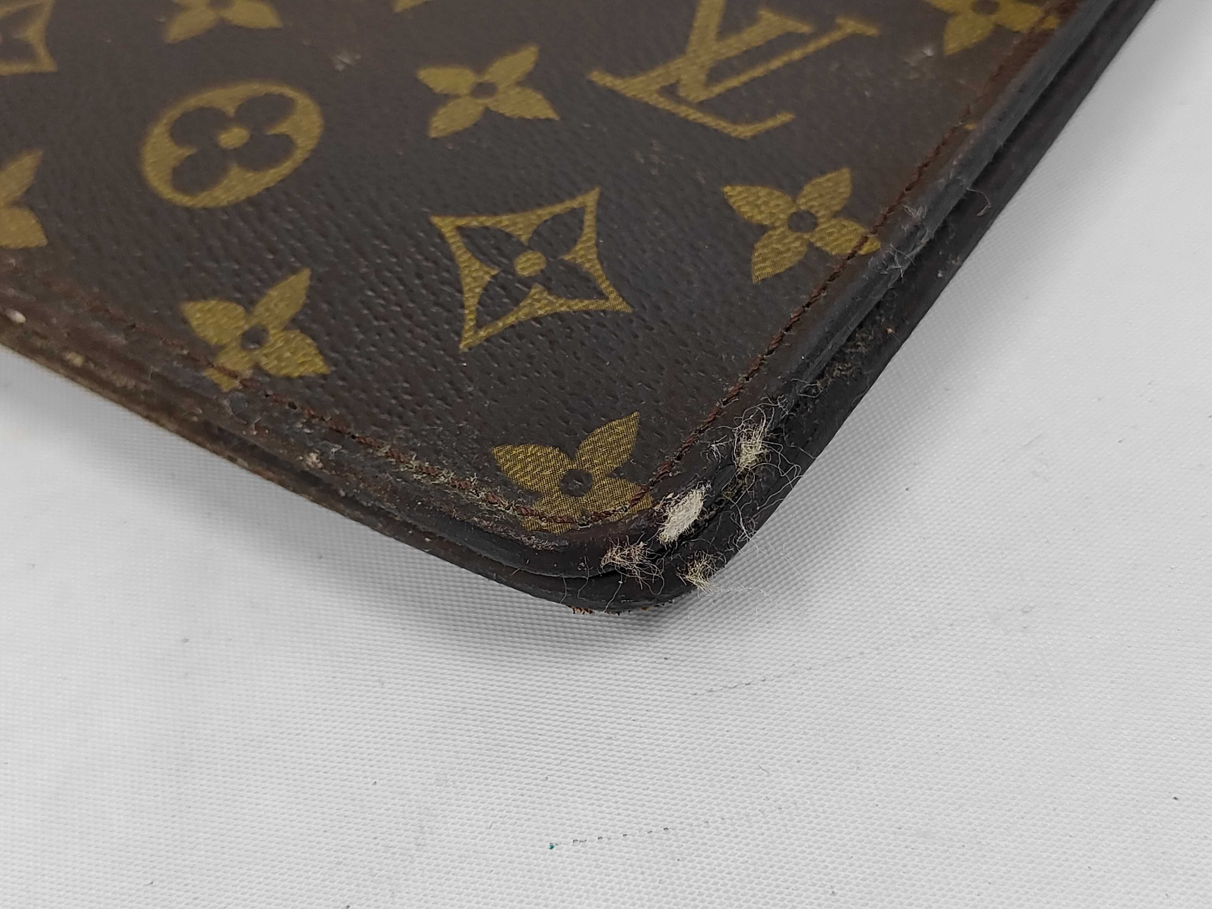 Monogram — view 4