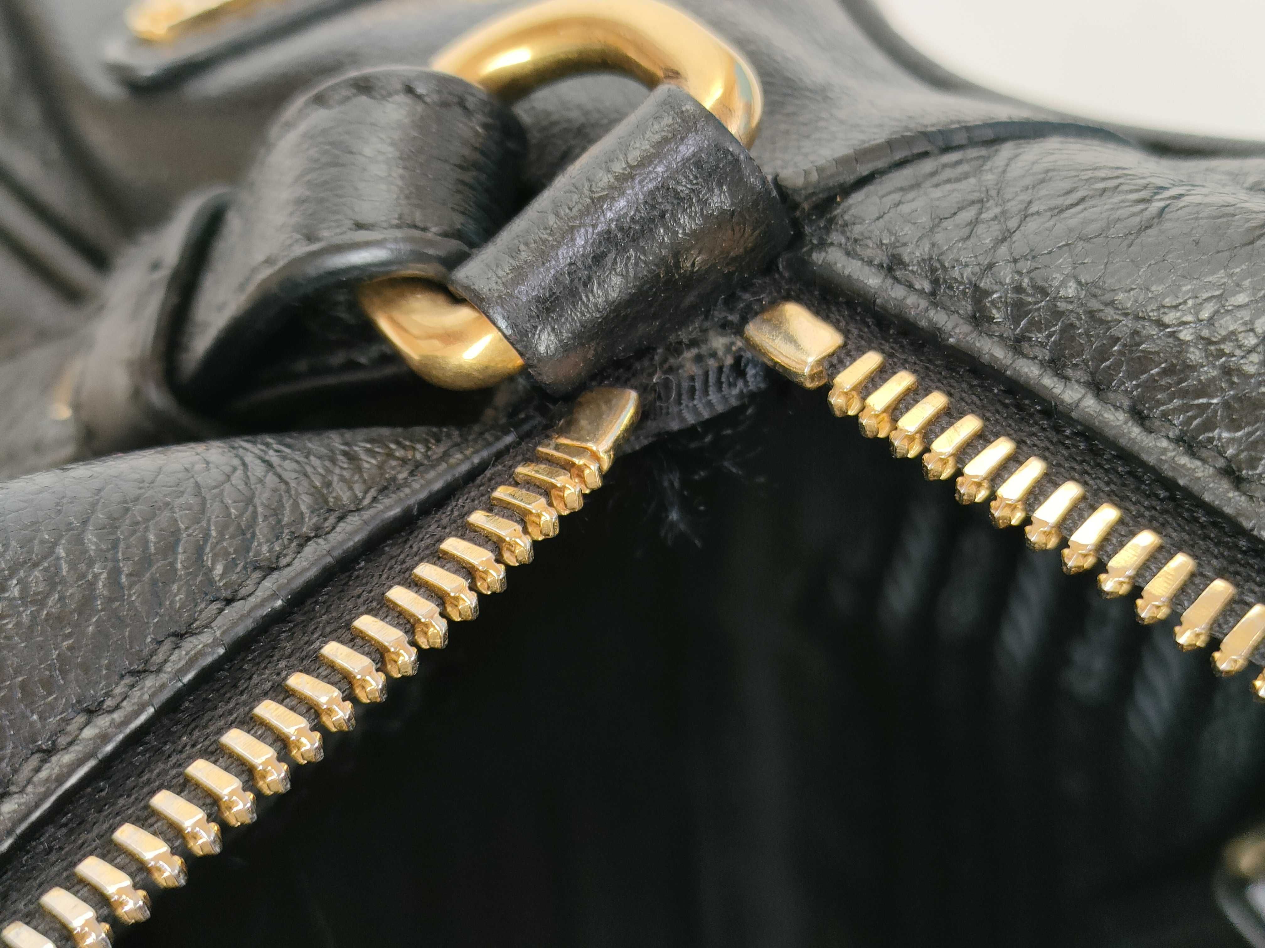 shoulder bag with triangular logo — view 9