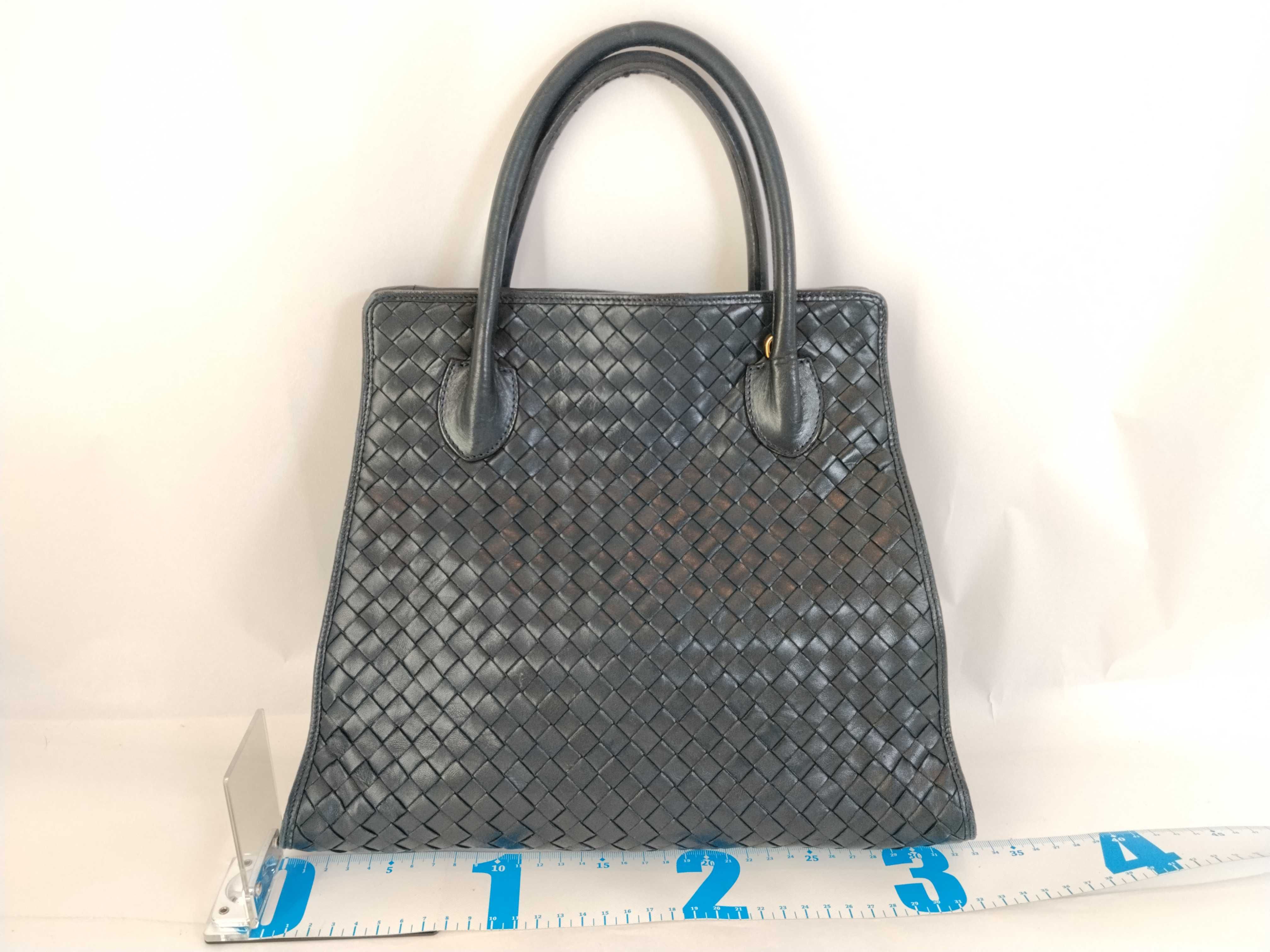 Intrecciato Bottega Veneta Intrecciato Handbag Black Handbag — view 2