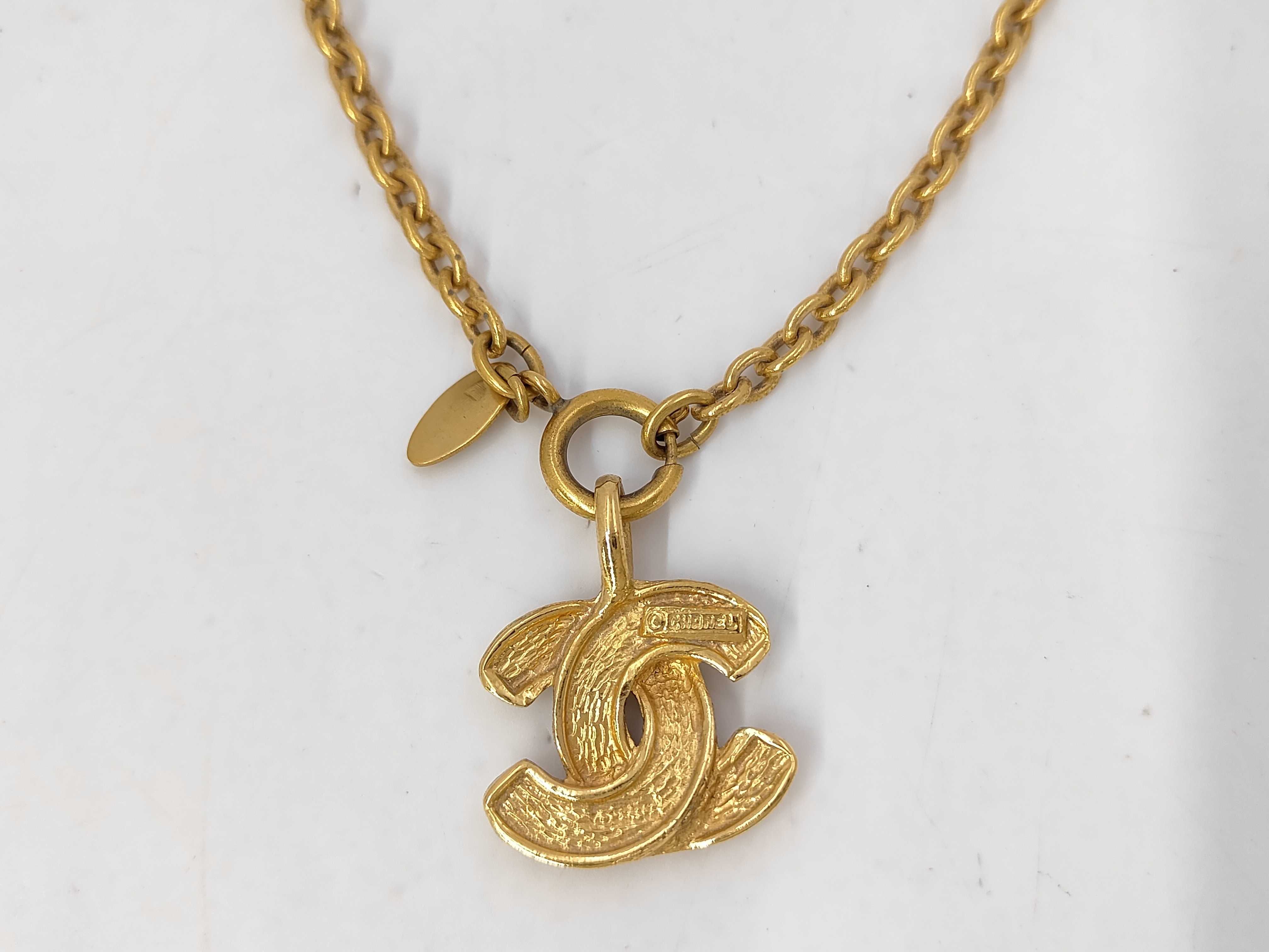 Matelassé Coco Gold Necklace — view 2