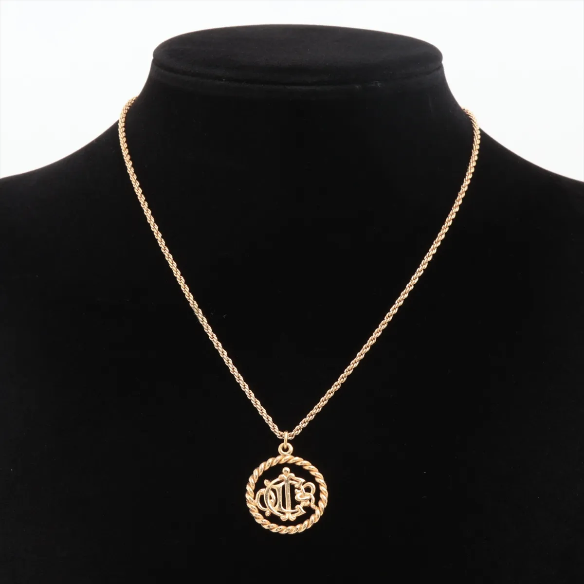 logo necklace, GP gold. Shows — view 5