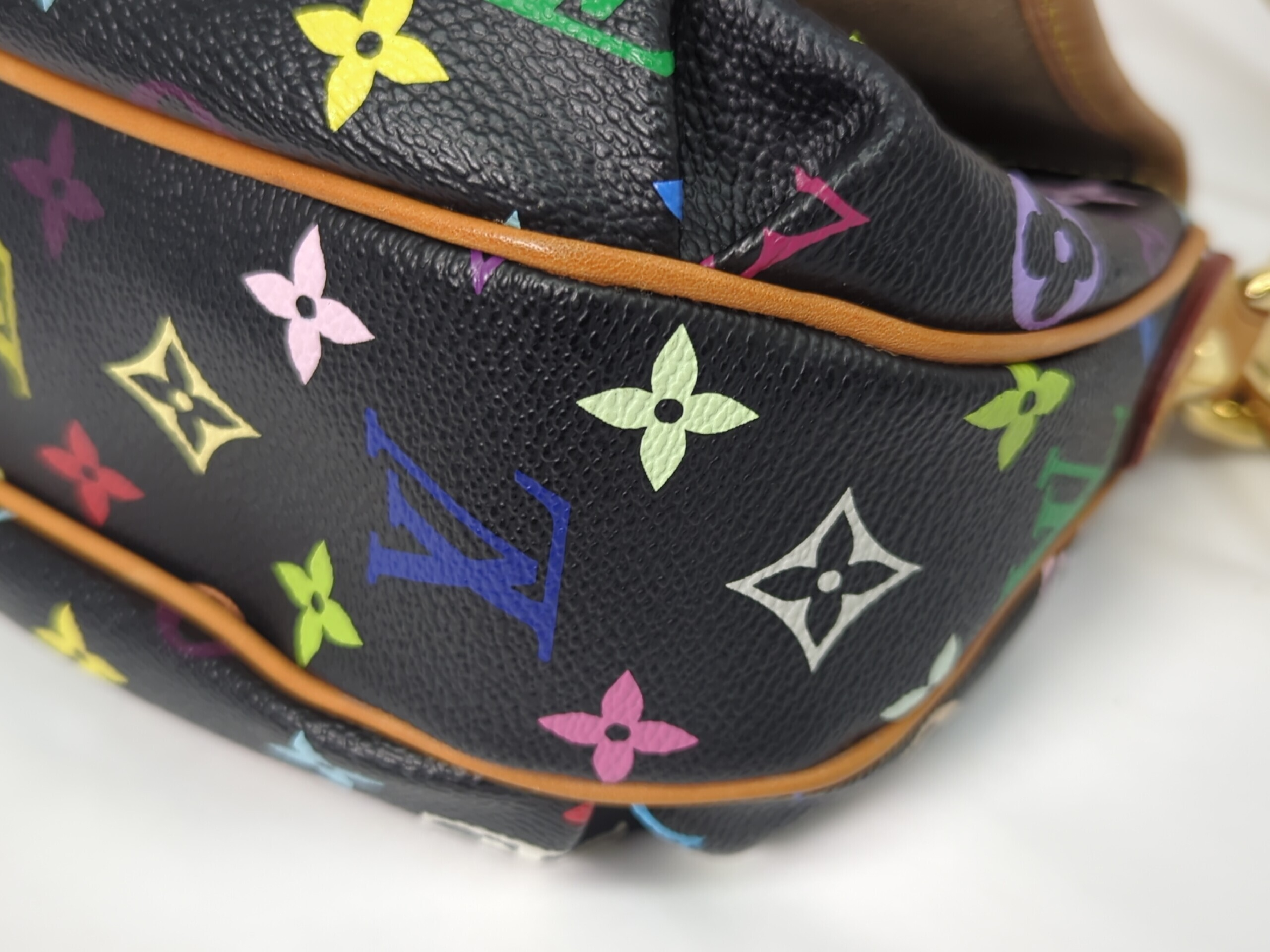 M40306 Multicolor Patty Tote Bag — view 4