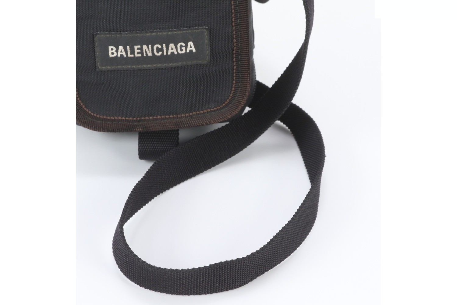 Shoulder bag, crossbody bag, messenger bag — view 2