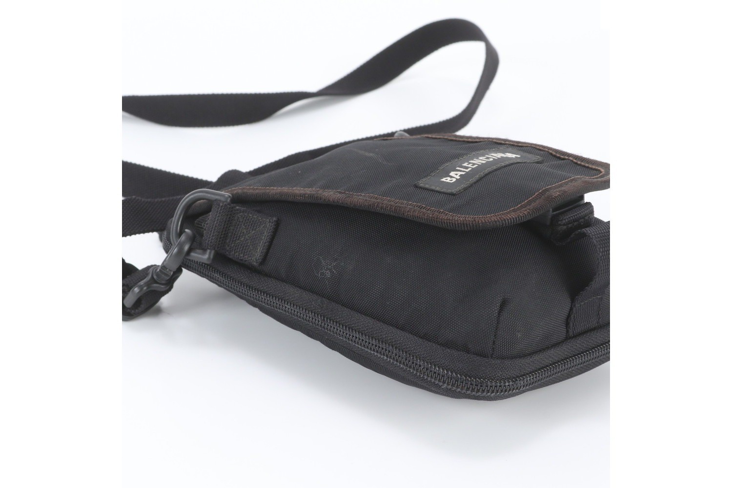 Shoulder bag, crossbody bag, messenger bag — view 5