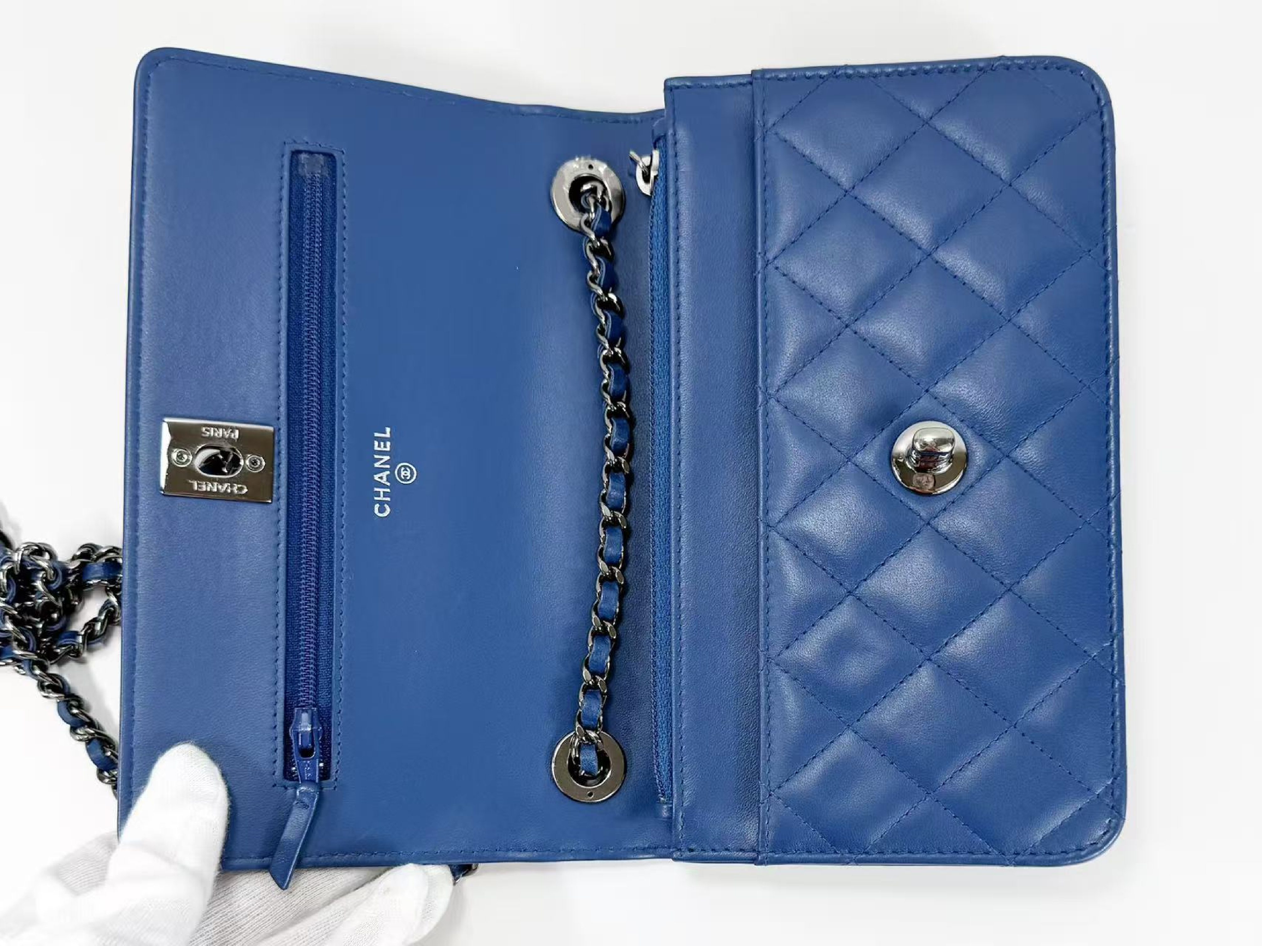 Matelassé Trendy CC CHANEL Plate Royal Blue W19cm approx. 23 series [Comes with dust bag, authenticity card, and seal] B Silver hardware Shoulder bag 23868913 Shoulder bag — view 14