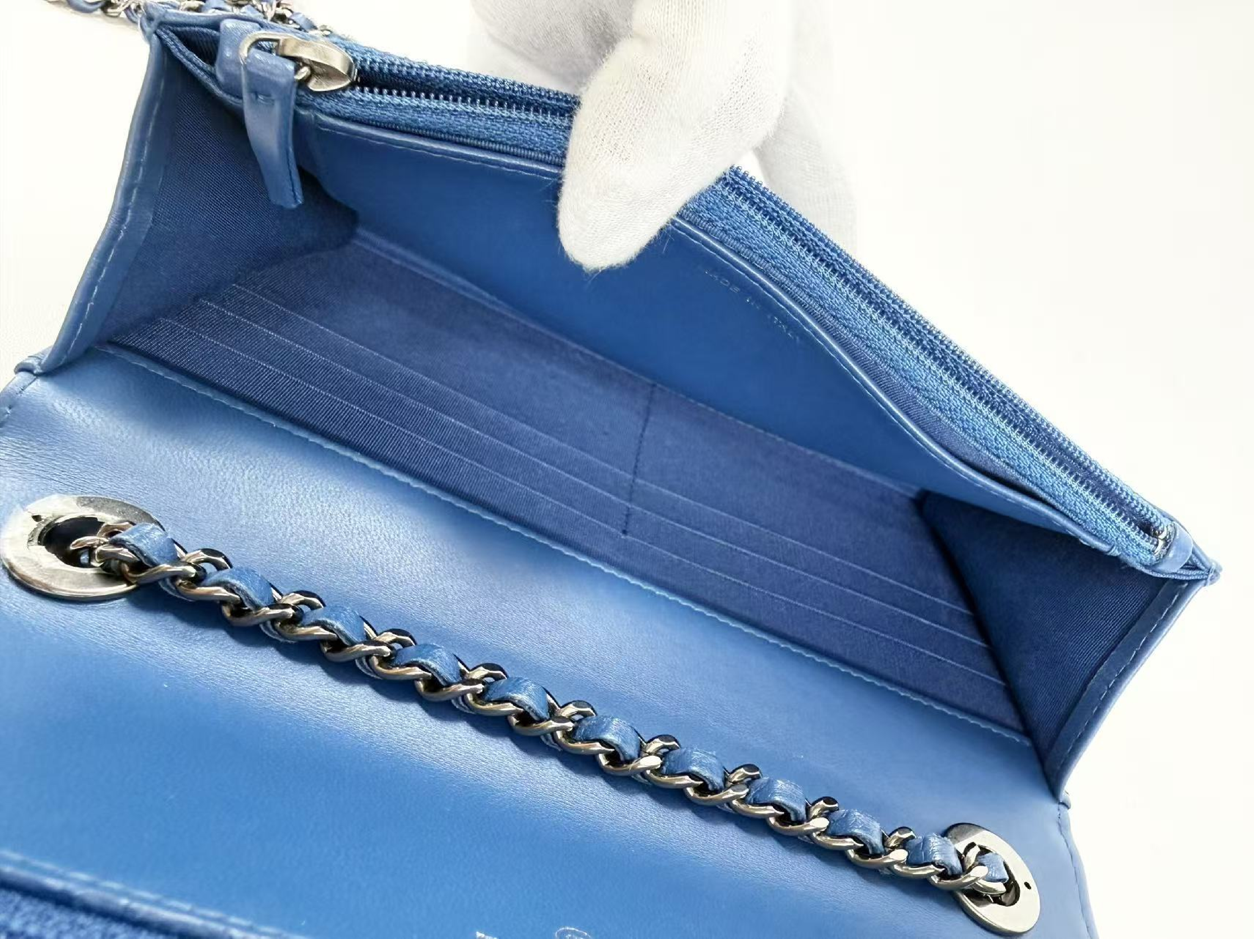 Matelassé Trendy CC CHANEL Plate Royal Blue W19cm approx. 23 series [Comes with dust bag, authenticity card, and seal] B Silver hardware Shoulder bag 23868913 Shoulder bag — view 15