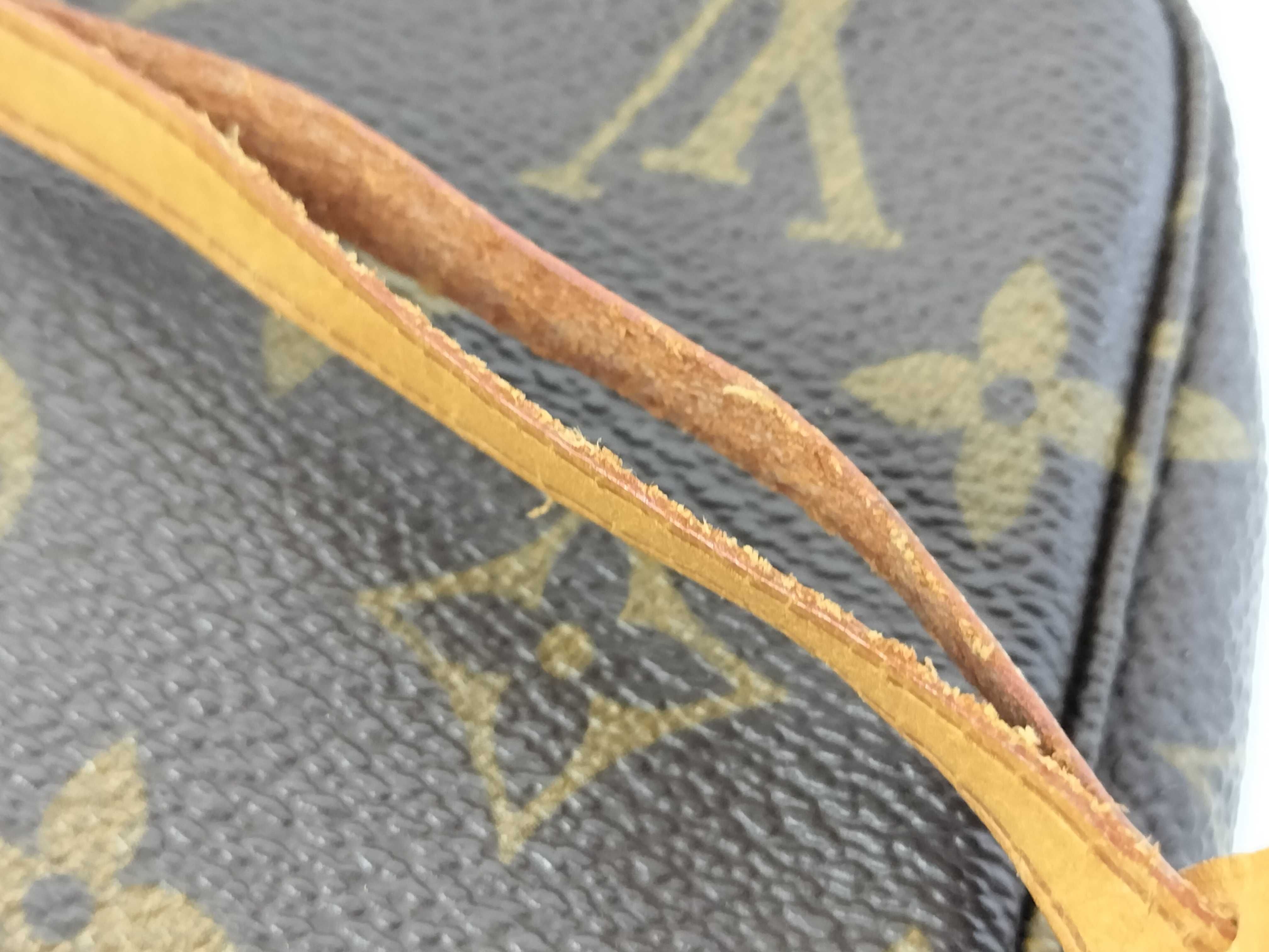 Monogram M40712 Pochette Accessoires Handbag — view 14
