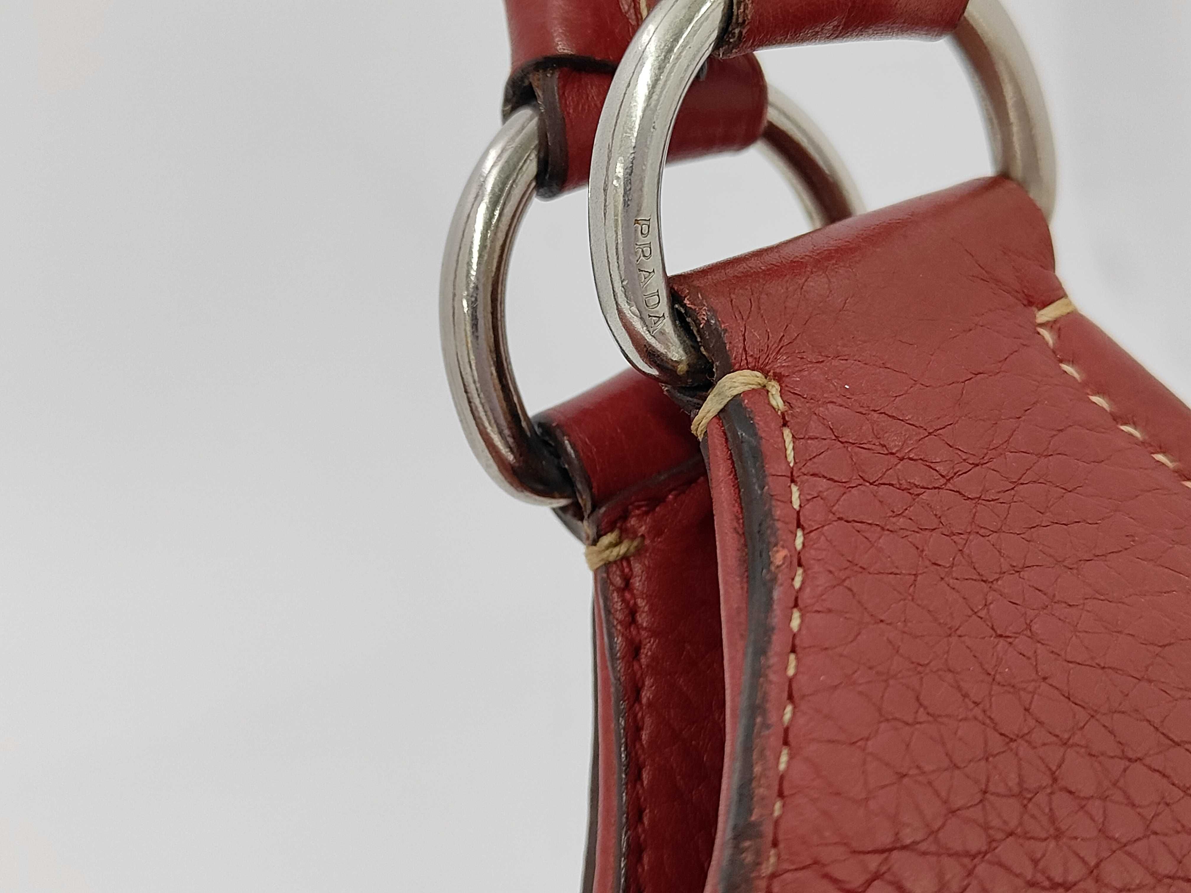 Vitello Daino Leather Moon Bag One-Shoulder Bag Handbag — view 3