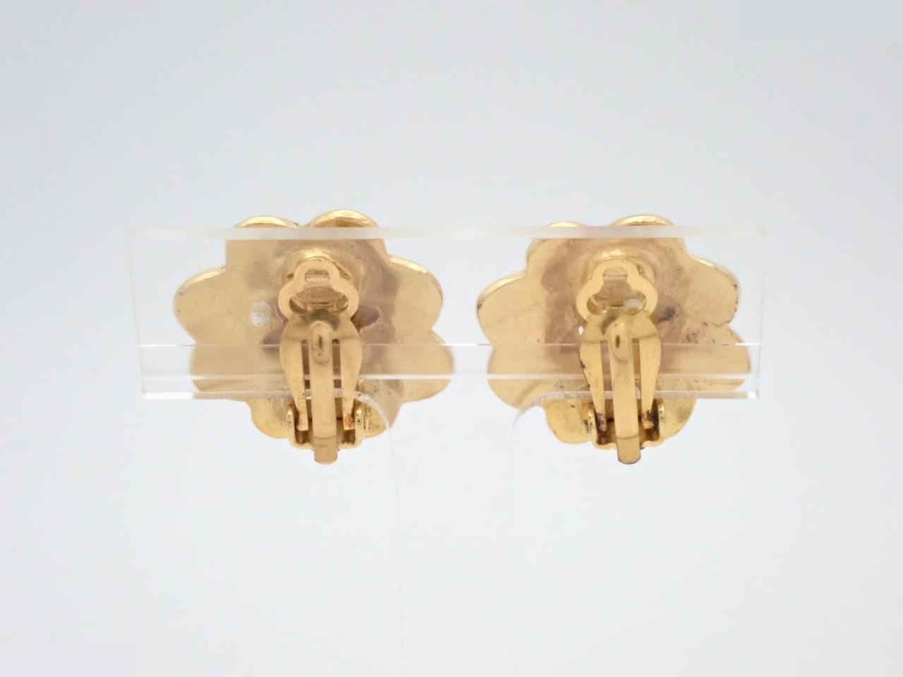 Earrings with Coco Mark design, gold. — view 2