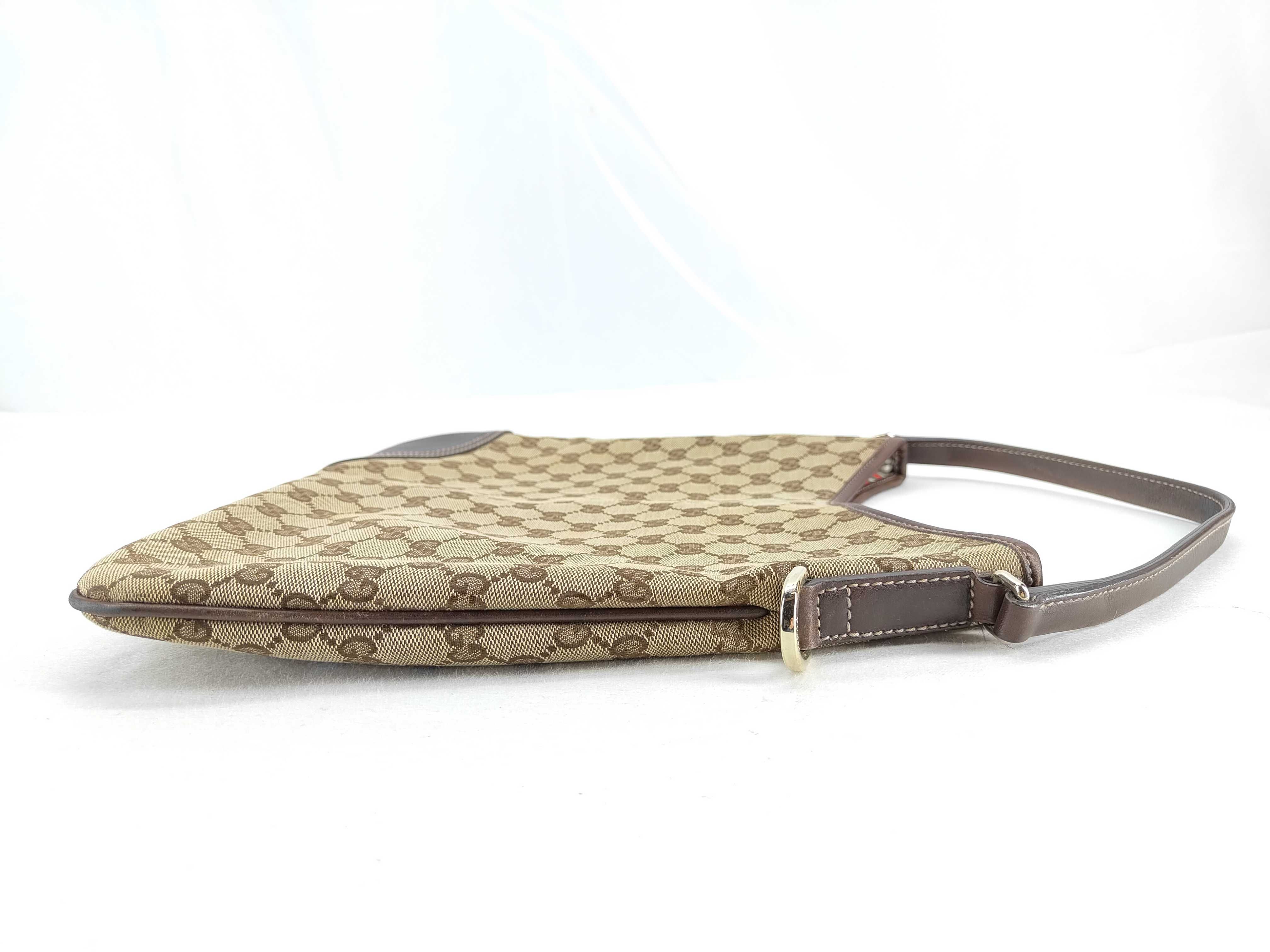 GG Canvas One-Shoulder Bag, Handbag, Hobo, Sukey Interlocking GG Canvas, Sherry Line, Brown Shoulder Bag — view 3