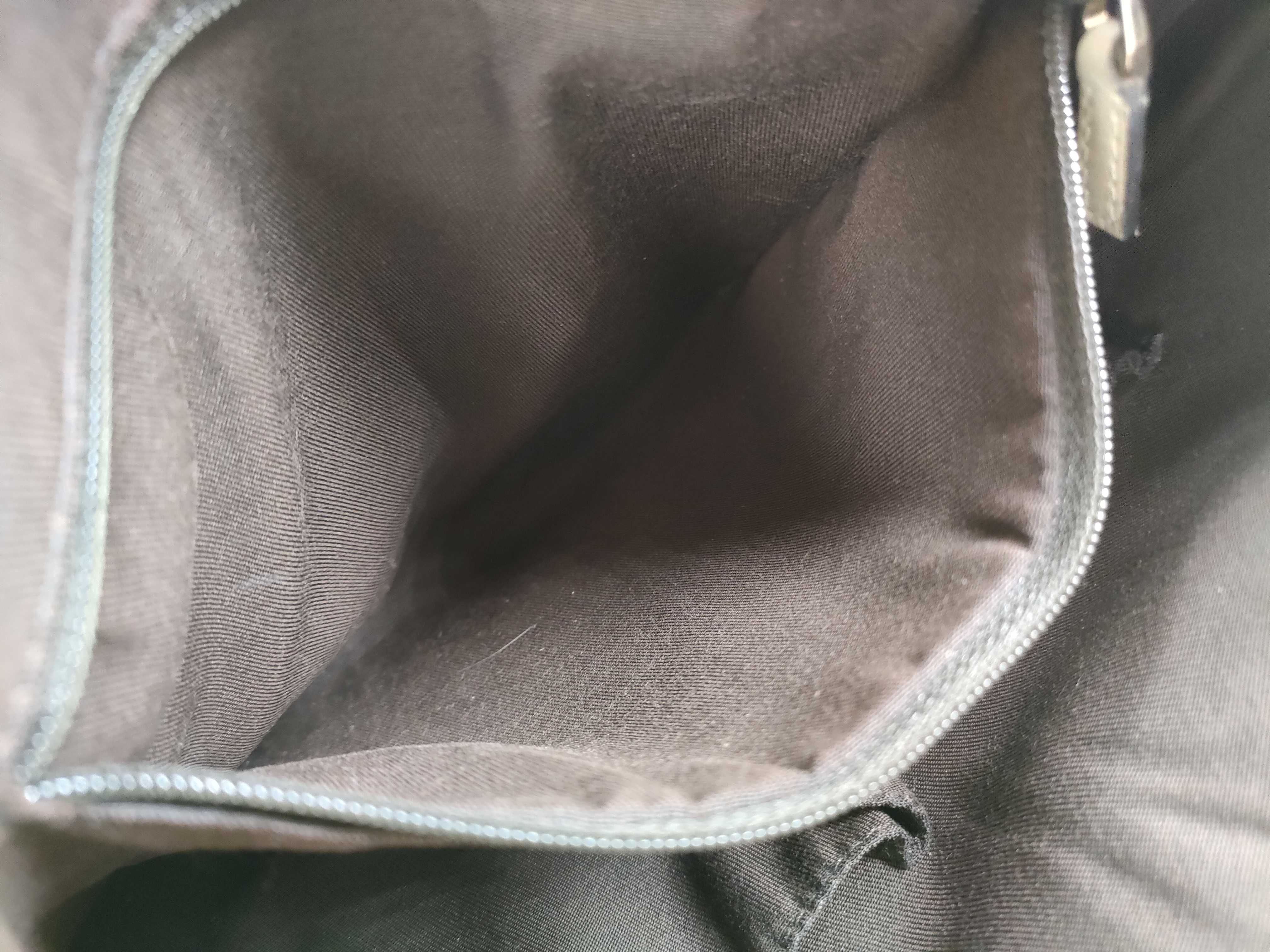 GG Canvas 338924 Shoulder Bag — view 11