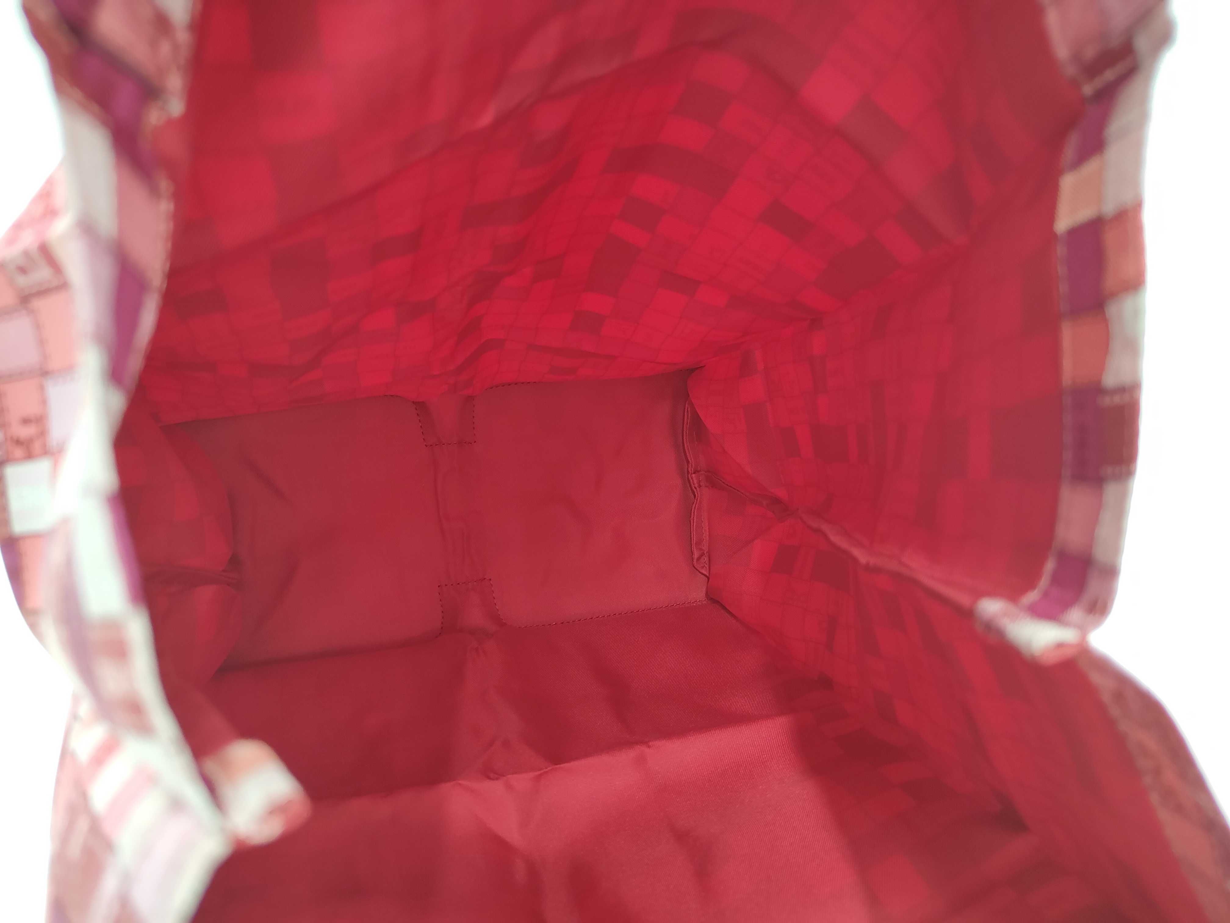 Silky Pop Tote Bag ( K stamp) Handbag — view 8