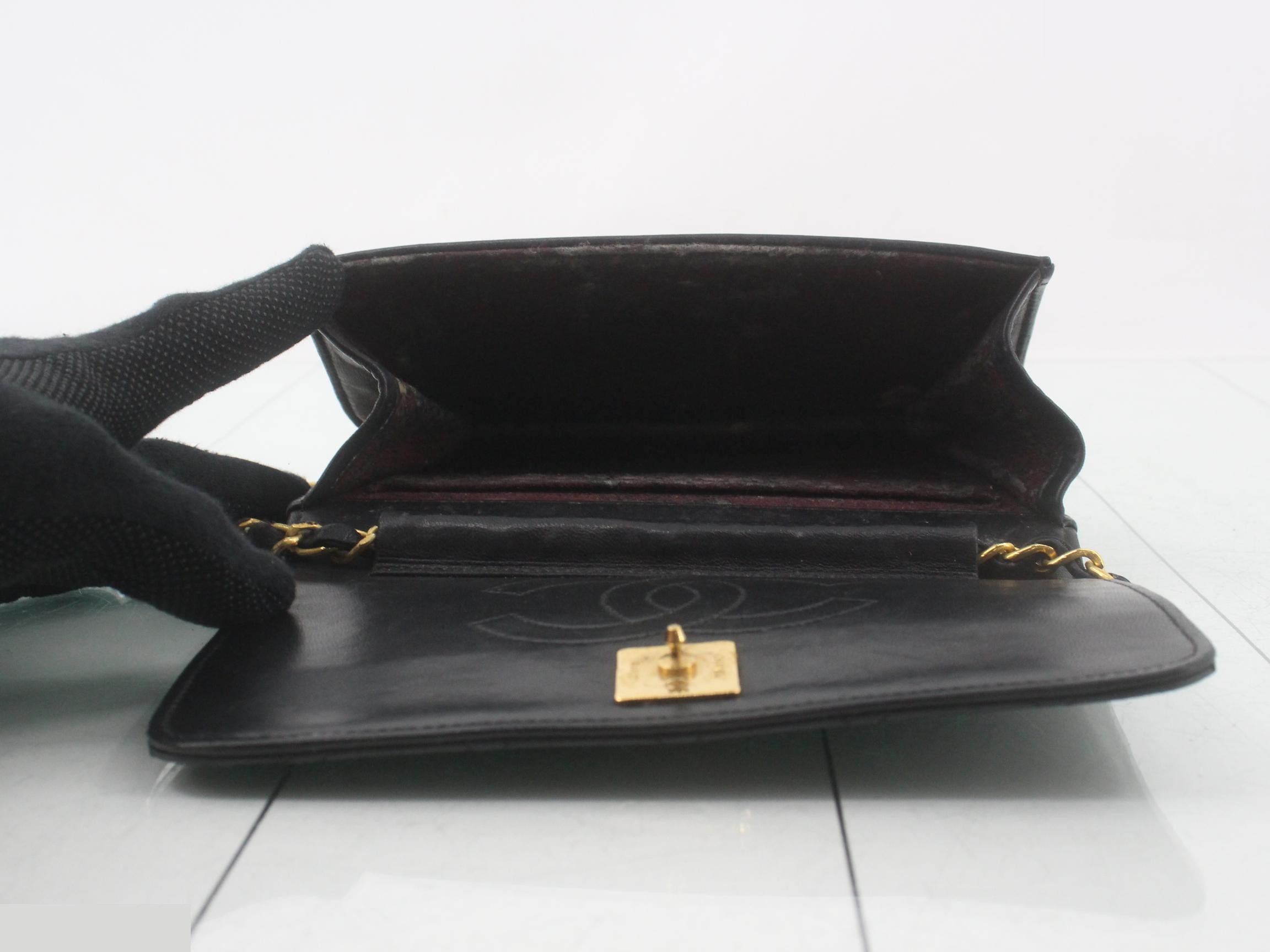 Push-lock chain shoulder bag, item number 7. — view 4