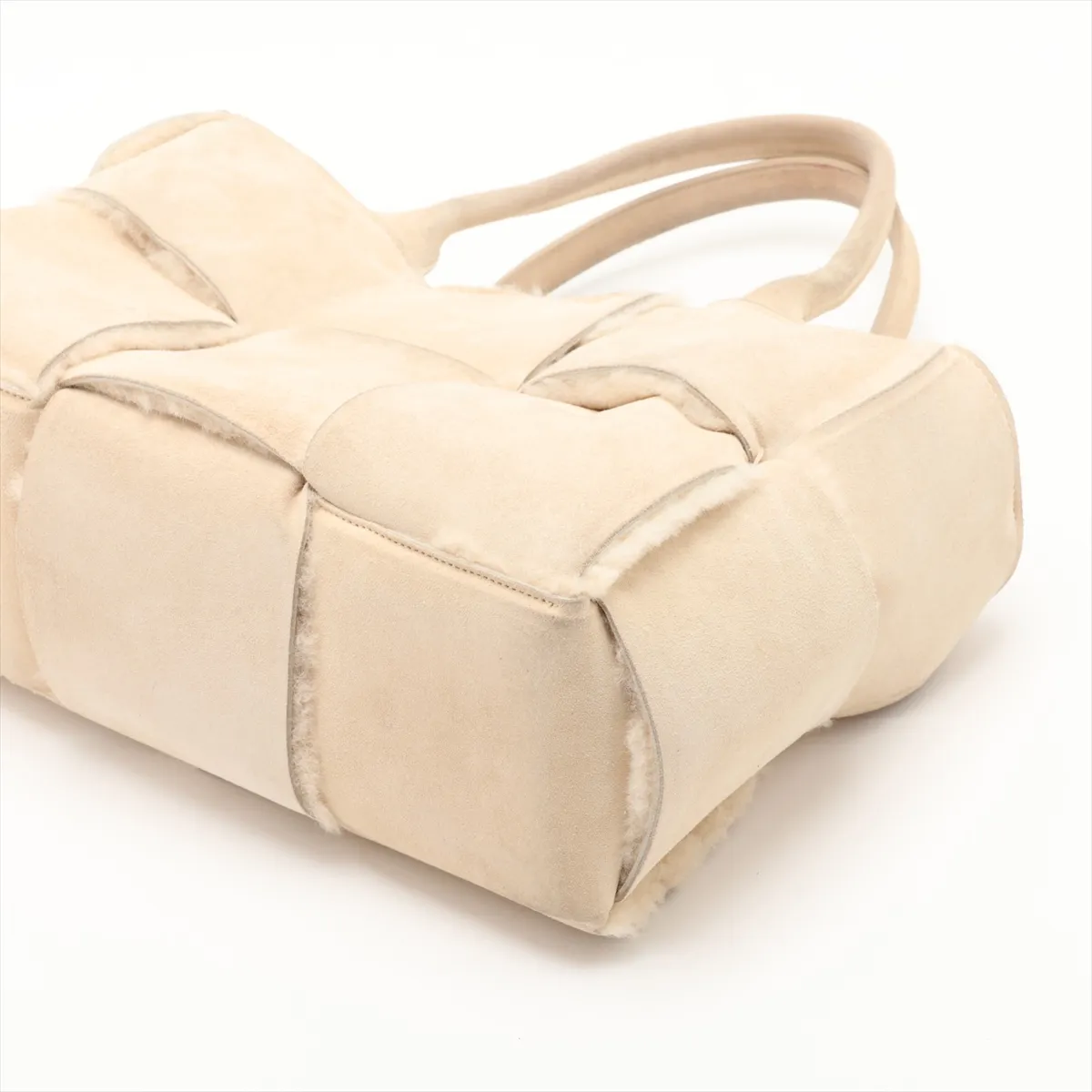 Maxi Intrecciato The Arco Tote Suede x Wool Tote Bag Beige — view 3