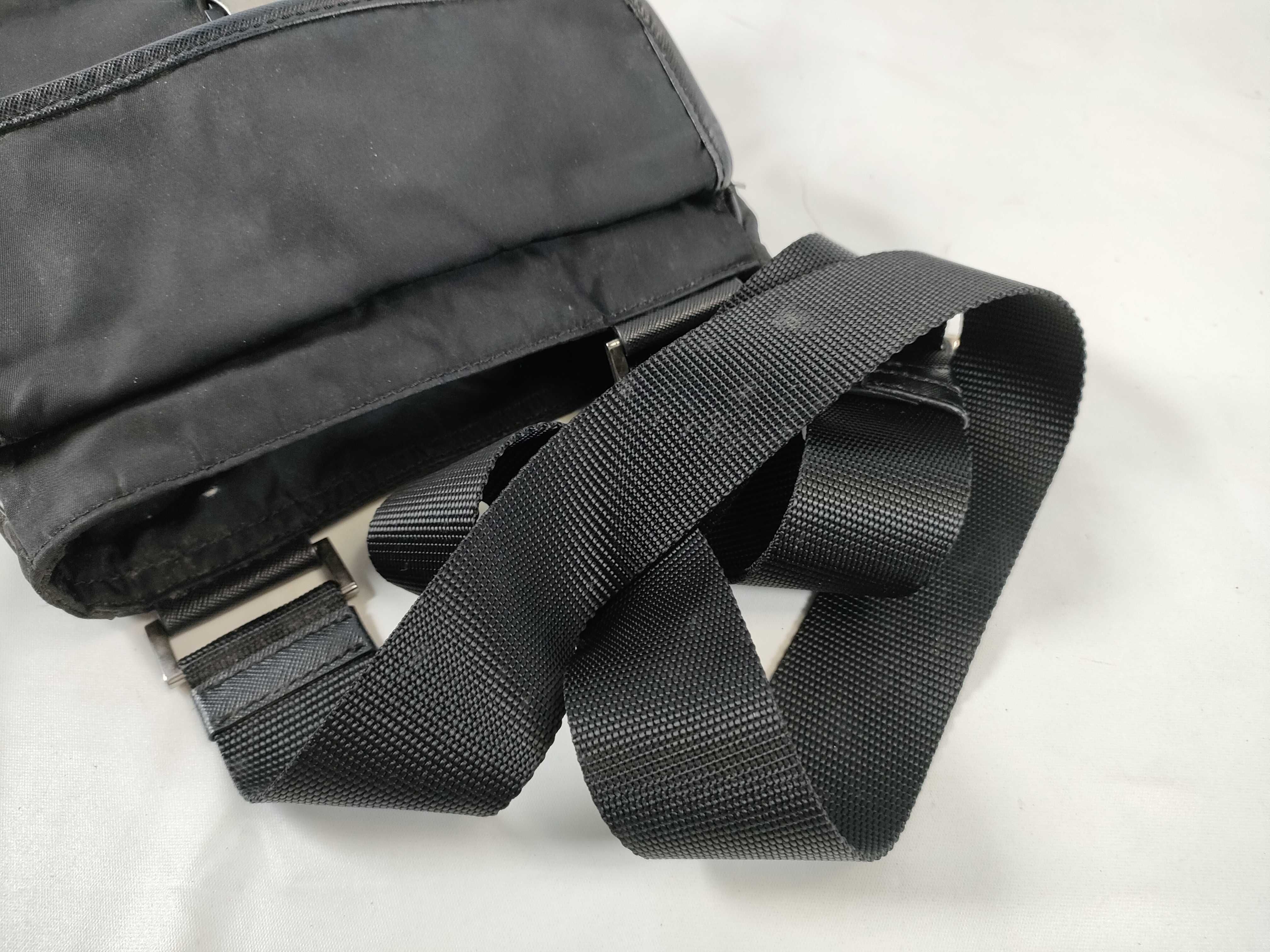 nylon shoulder bag — view 3