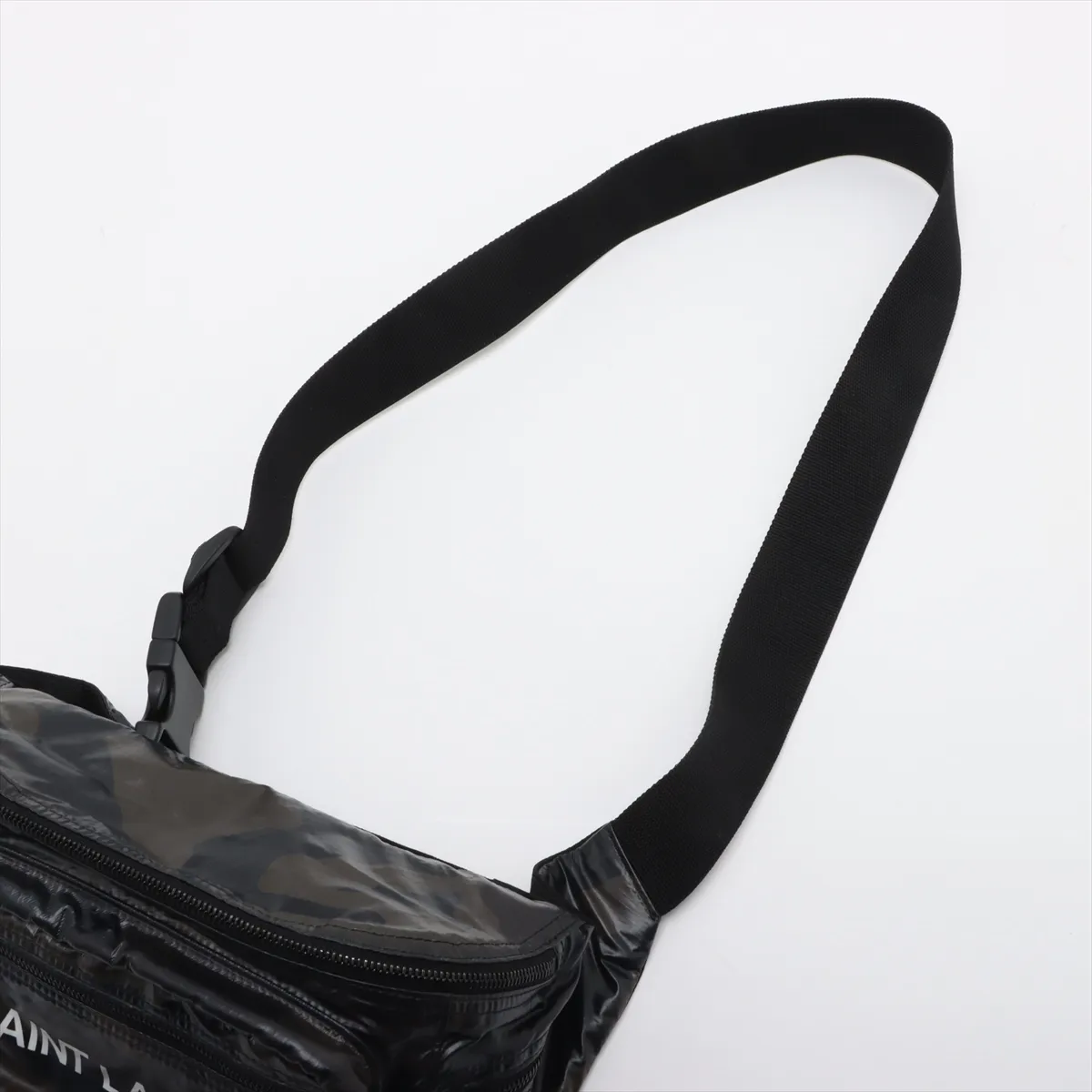 Nux Nylon Body Bag Black x Khaki 581375 — view 5