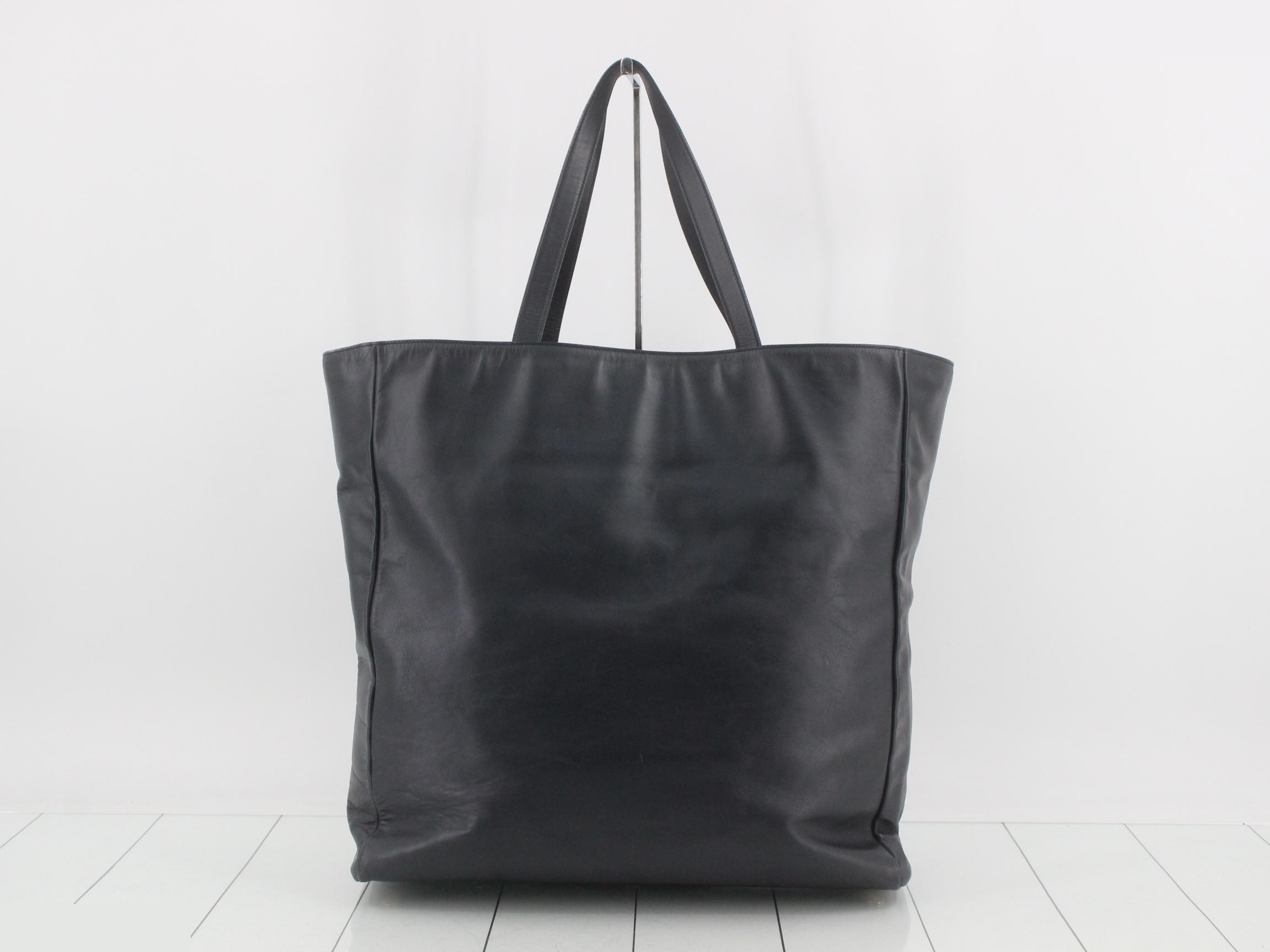 Other lines: Leather tote bag — view 2