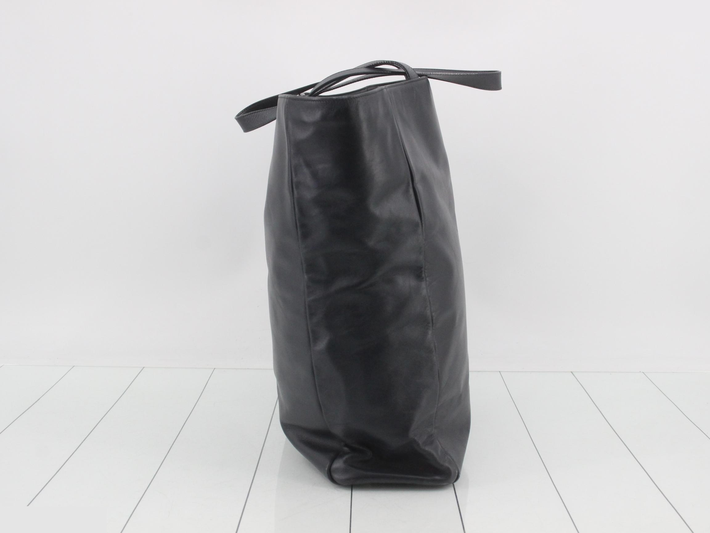 Other lines: Leather tote bag — view 4