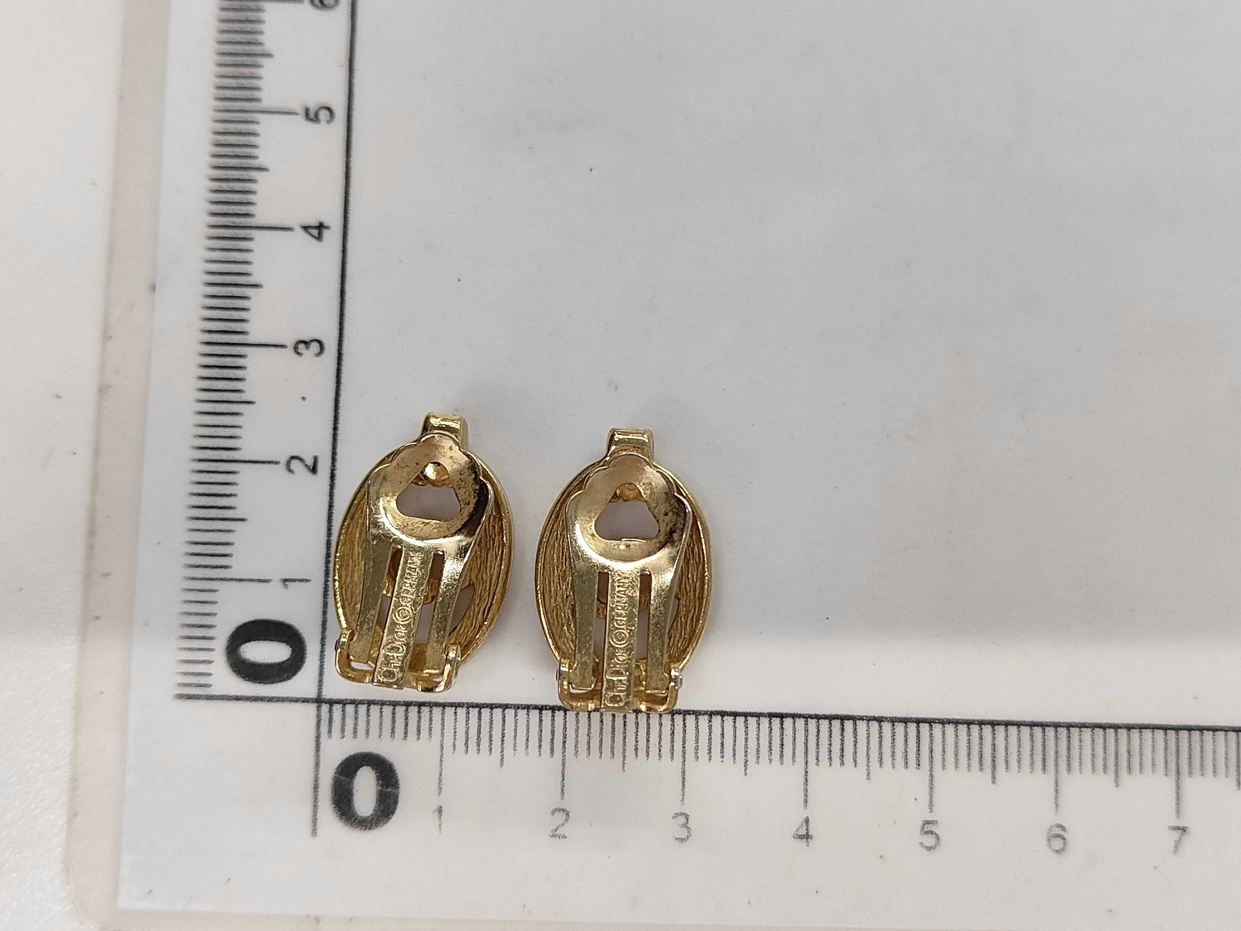 Earrings — view 6