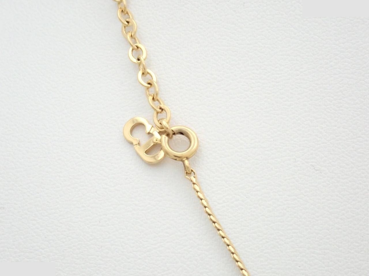 Gold necklace, chain approximately 42cm — view 2