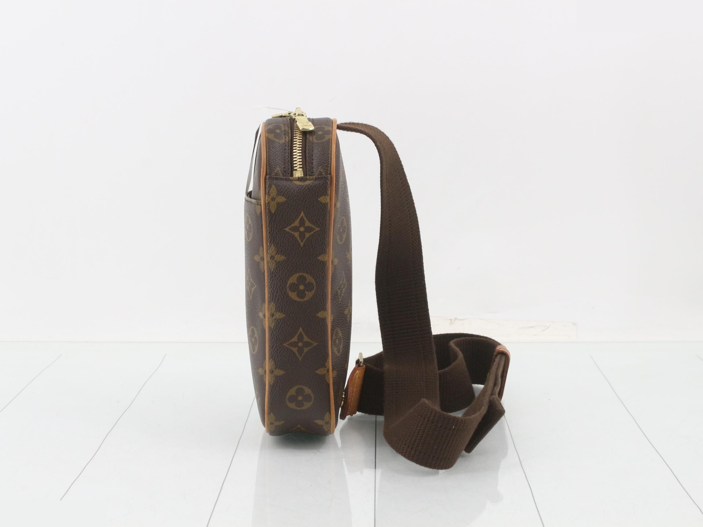 Pochette Gange — view 3