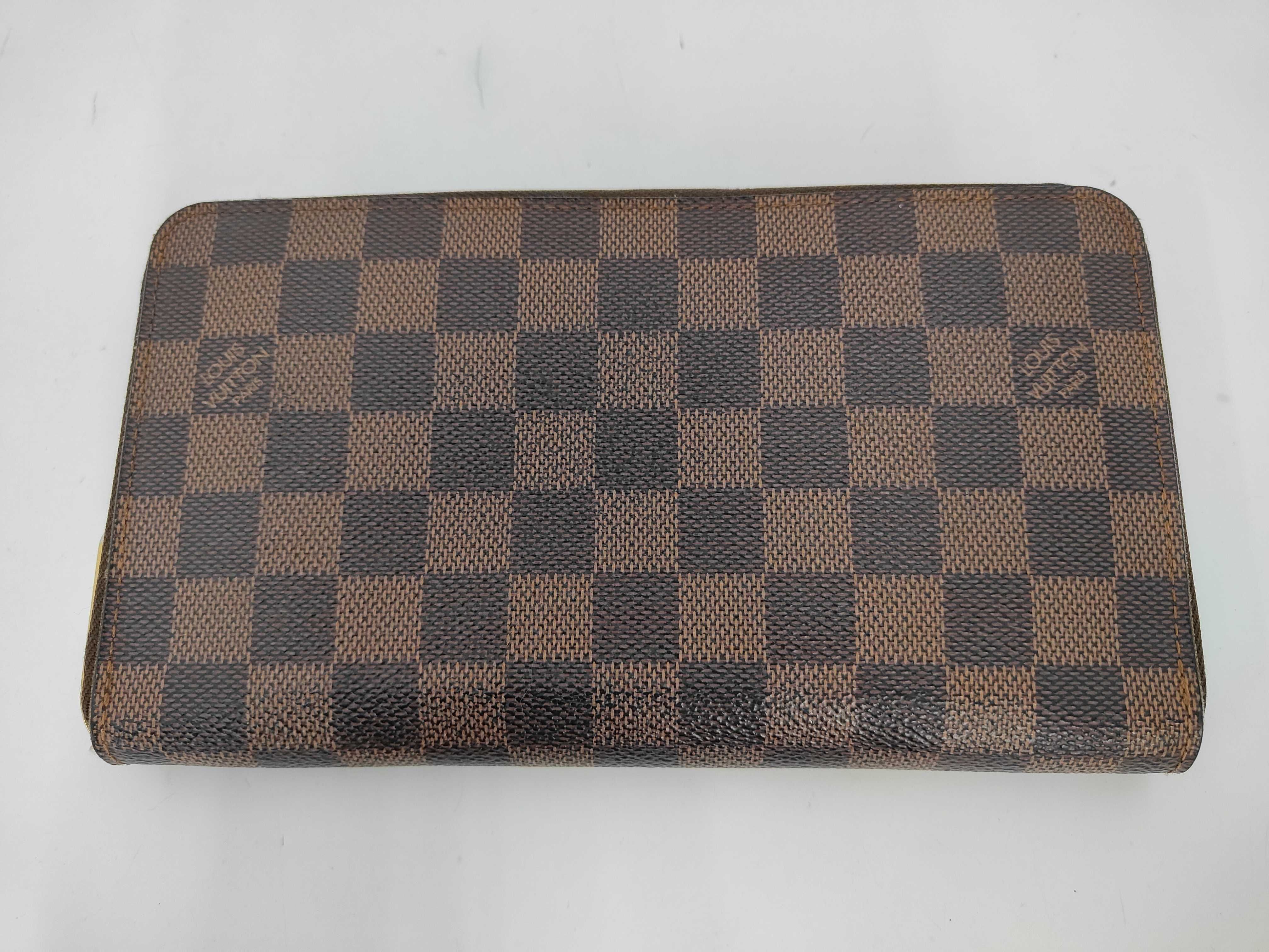 Damier wallet