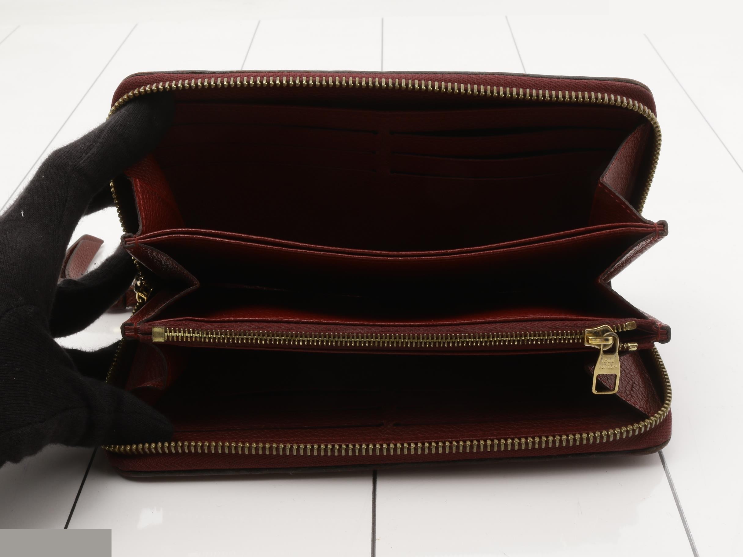 Zippy Wallet — view 4