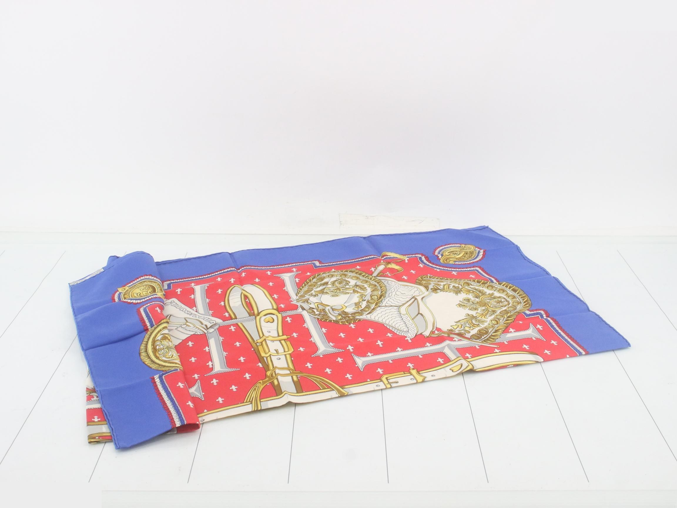 Carre 90 Blue x Red — view 3
