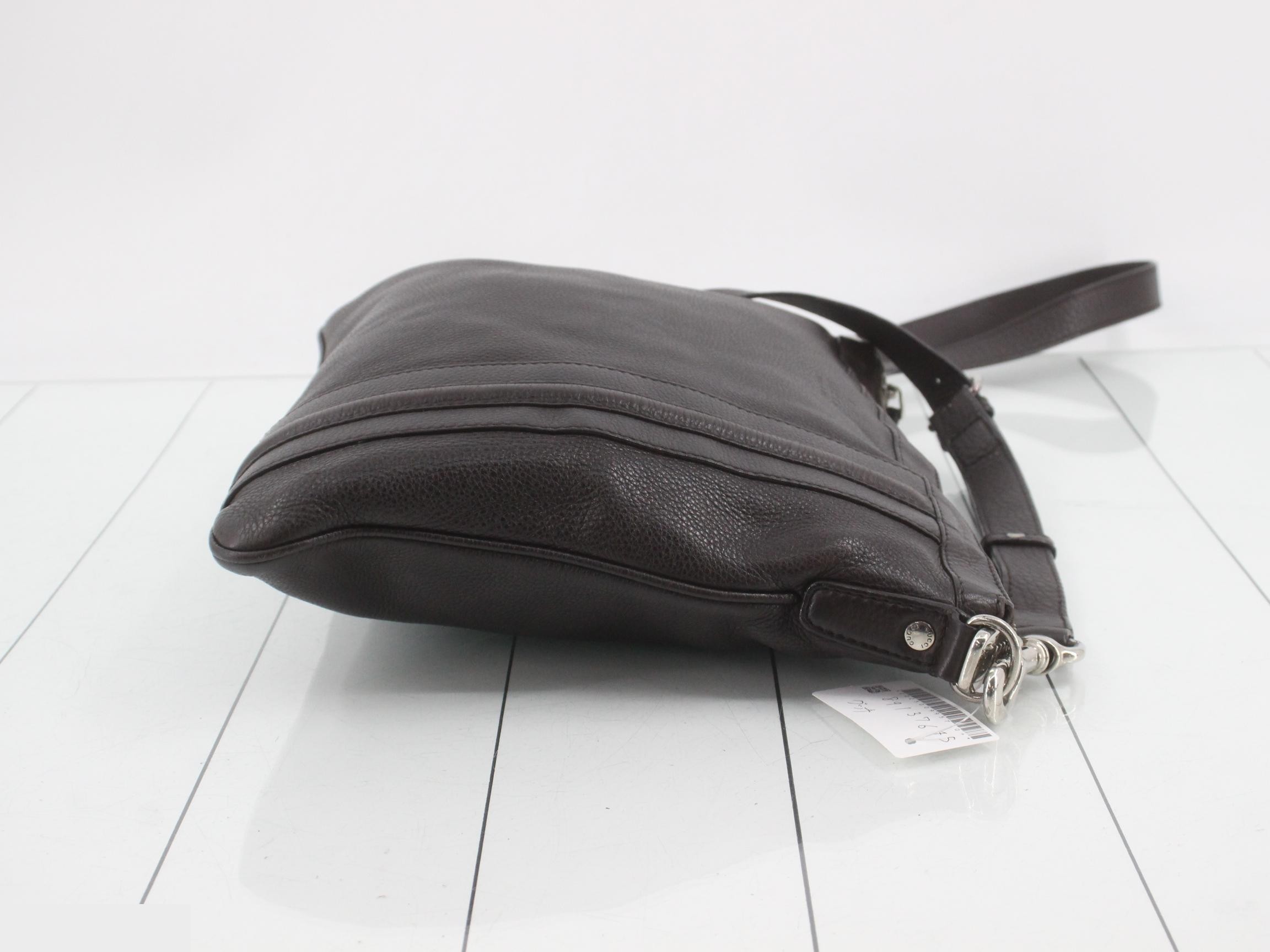 233329 Shoulder Bag — view 3