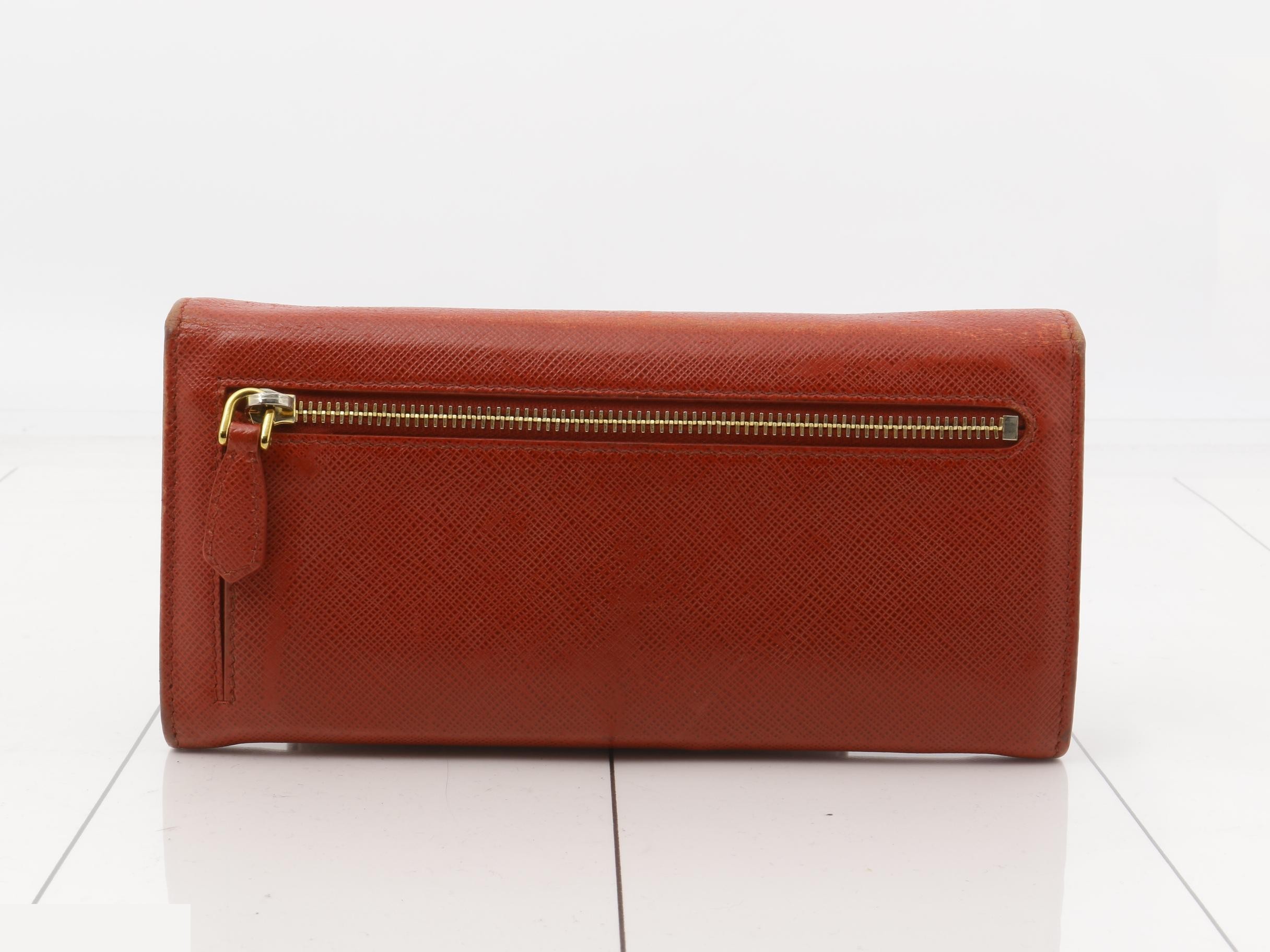 Other lines: Bags and Wallets — view 2