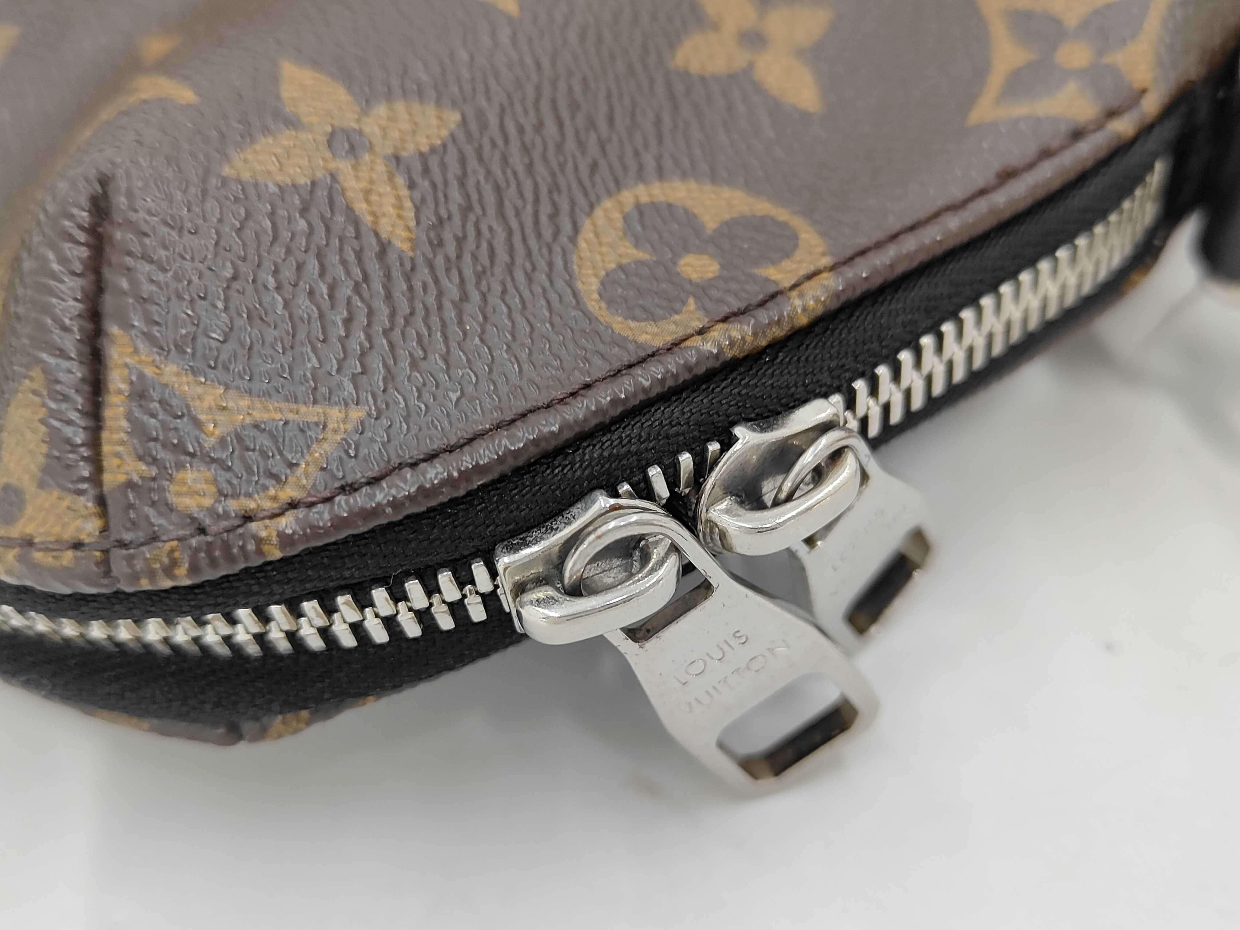 Monogram Louis Vuitton Portedocument Medium Handbag — view 8