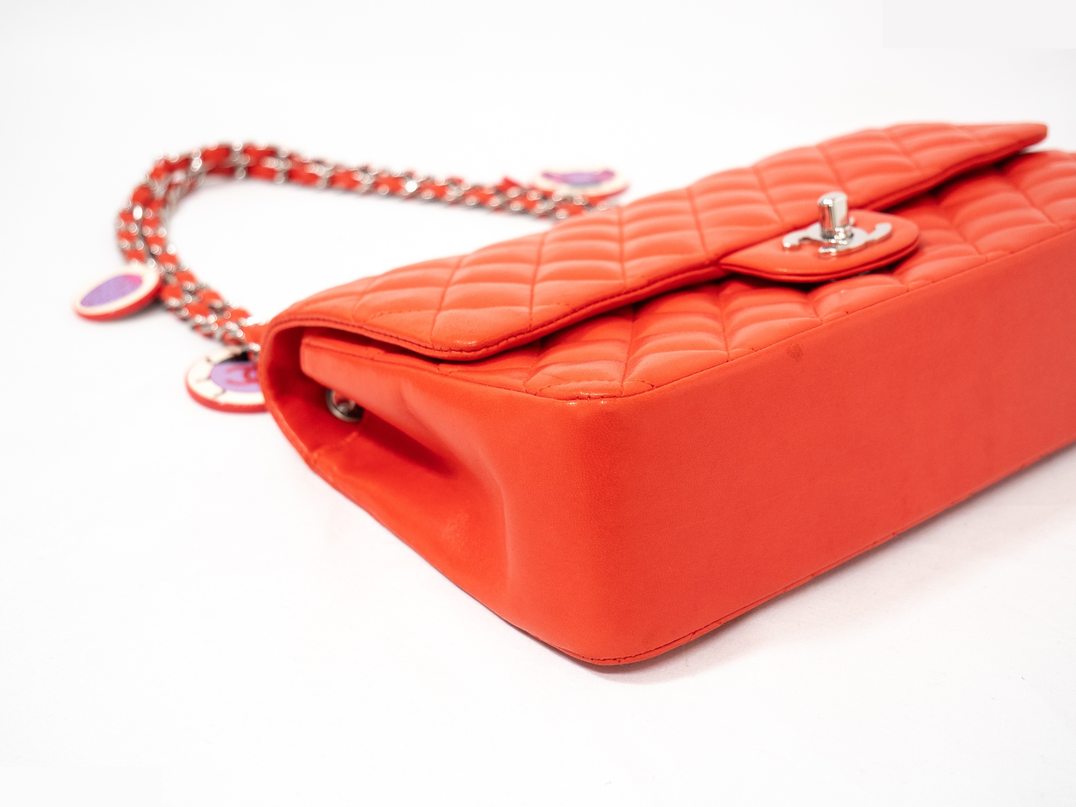 Matelassé Seal Card, Ladybug, Double Chain — view 4