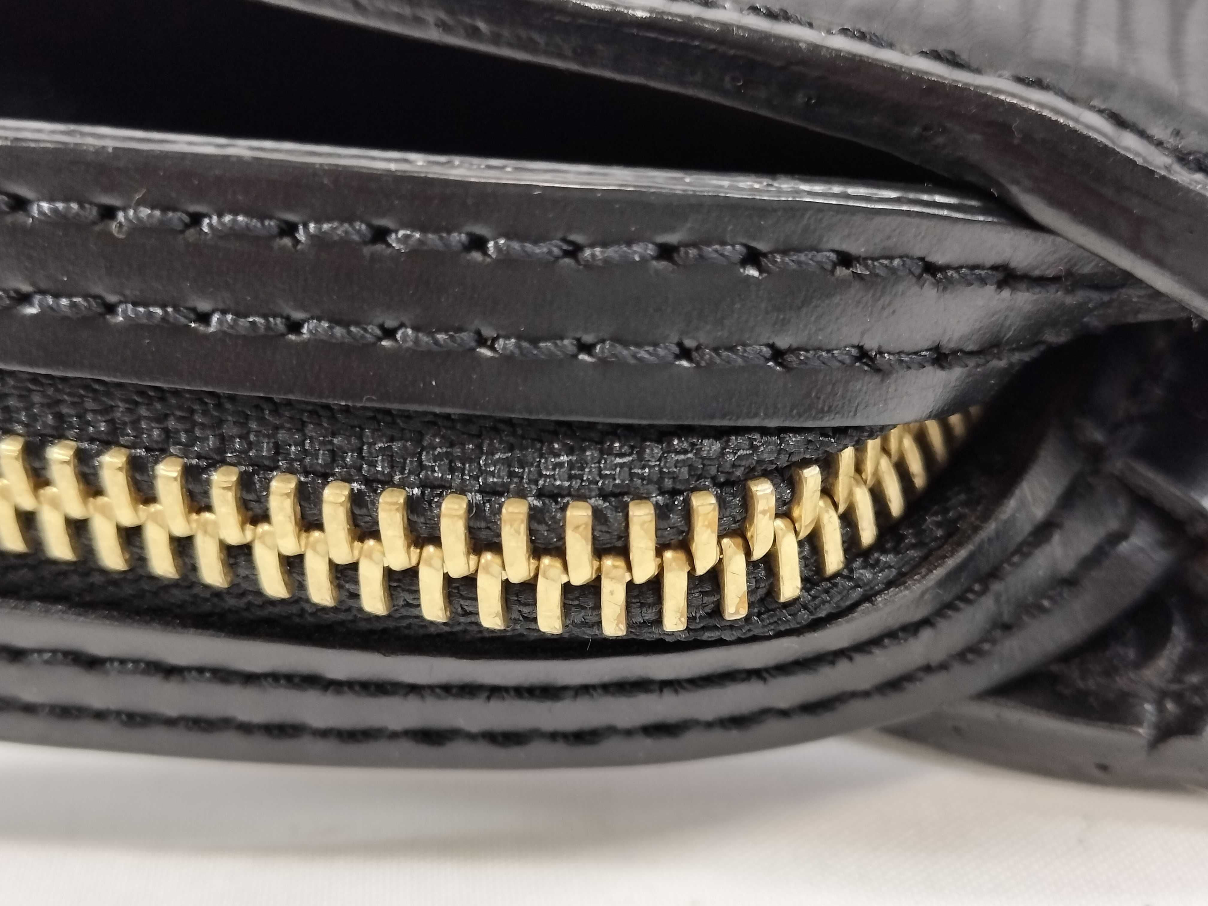 Epi Saint Jacques Handbag — view 6