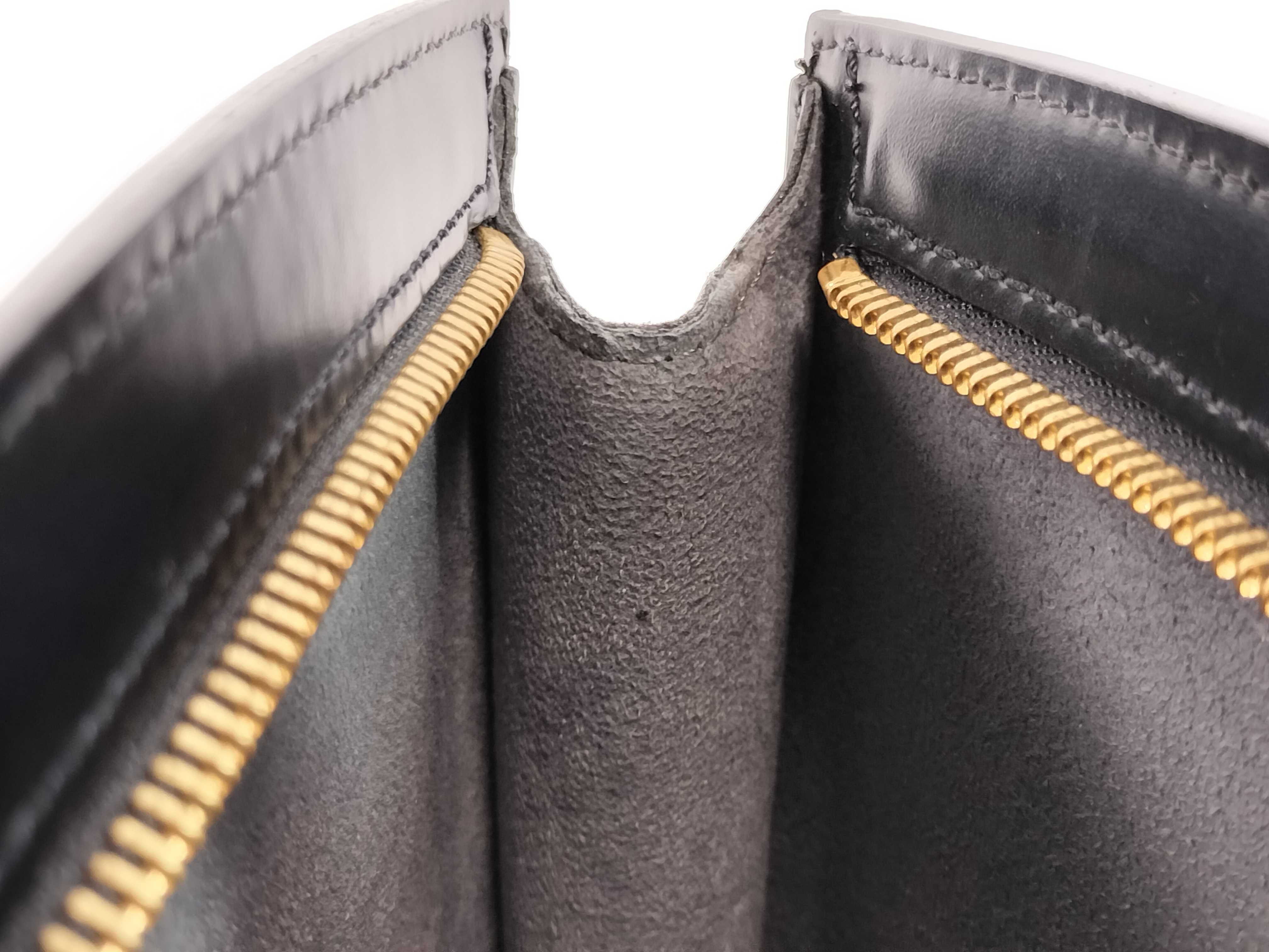 Epi Saint Jacques Handbag — view 9