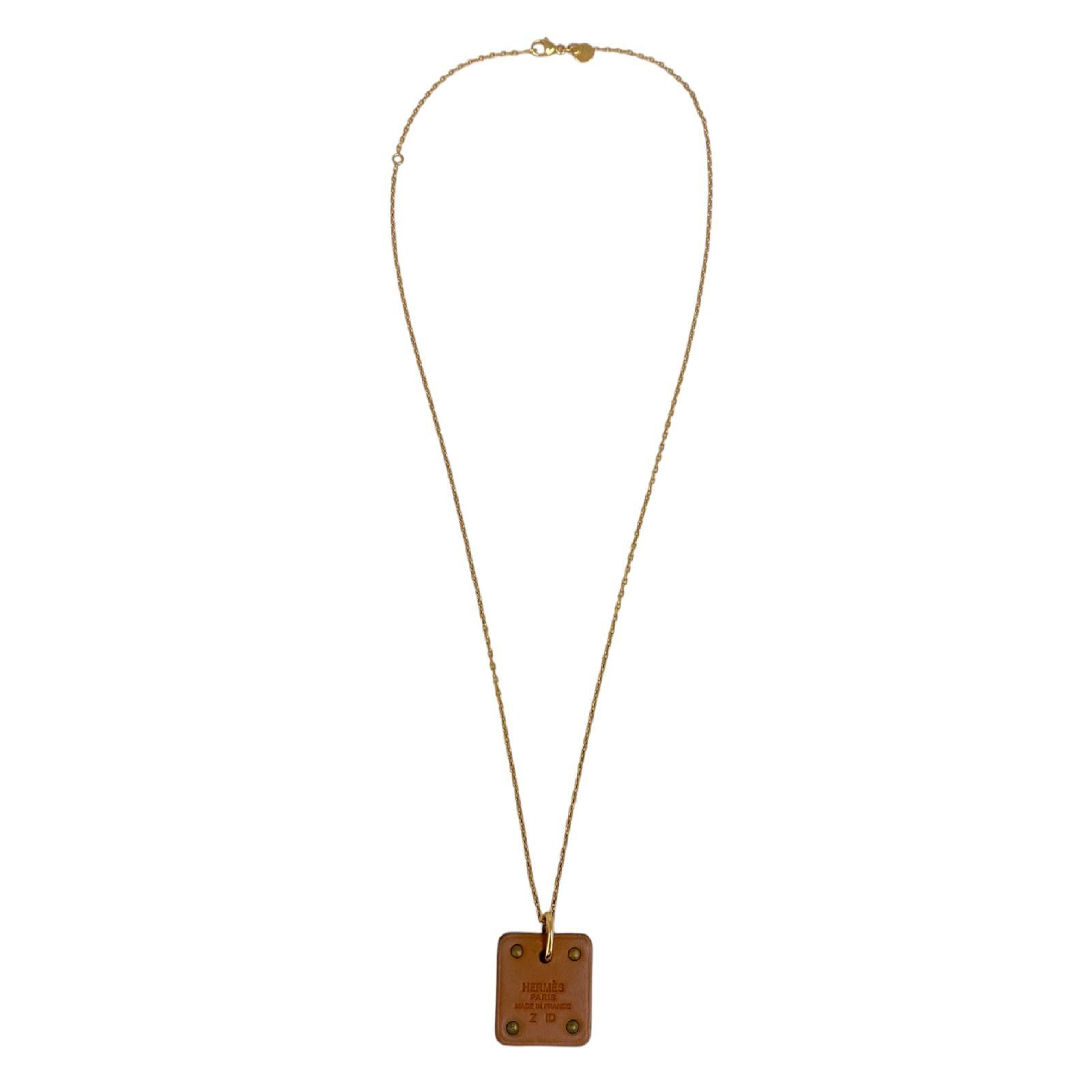 【*Shipped from: Hong Kong*】HERMES ( ) Gold-colored Metal/Calfskin Adoucoeur Necklace Stamp Z Necklace — view 6