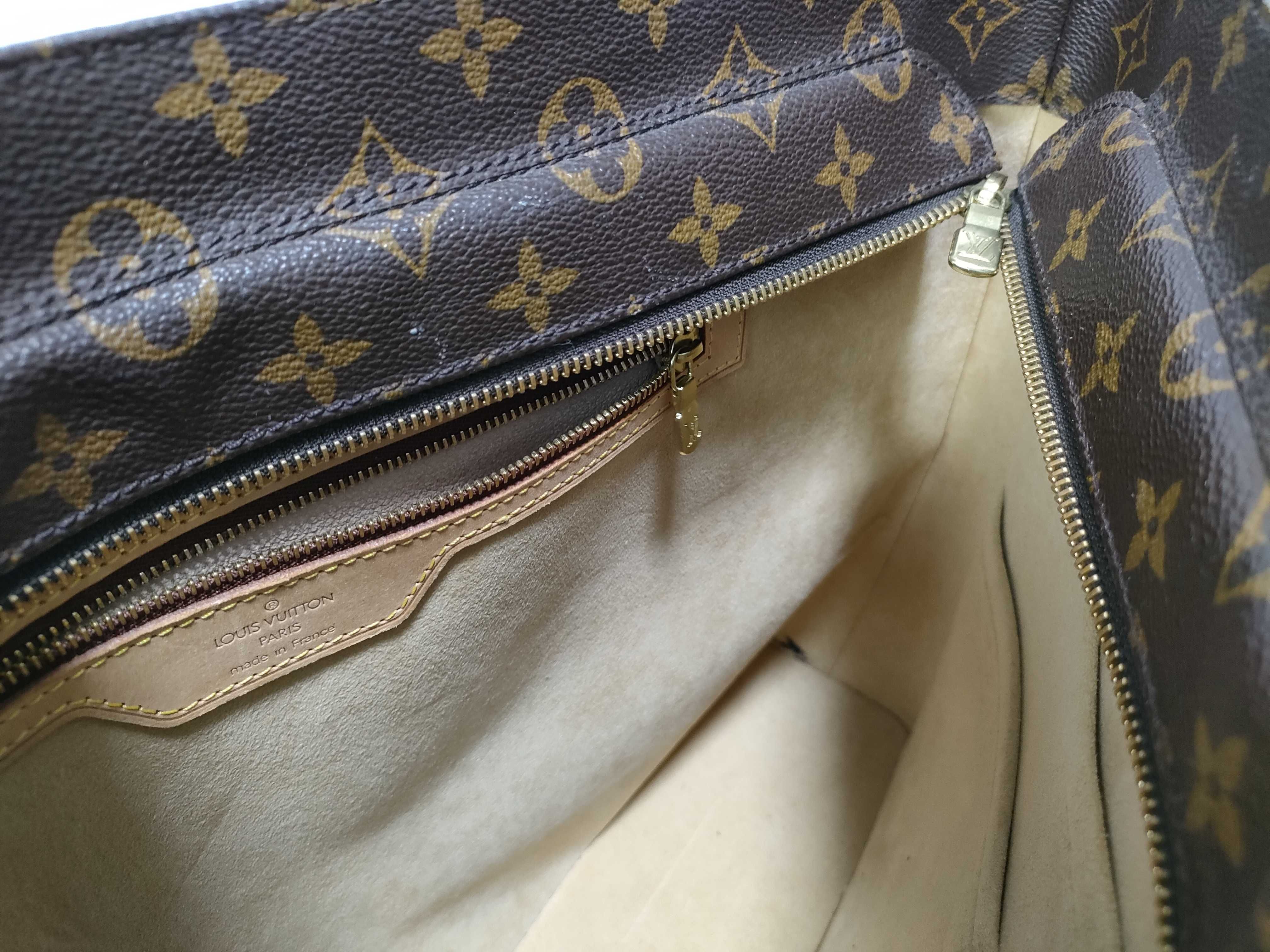Monogram Louis Vuitton LV Luco Monogram Tote Bag — view 12