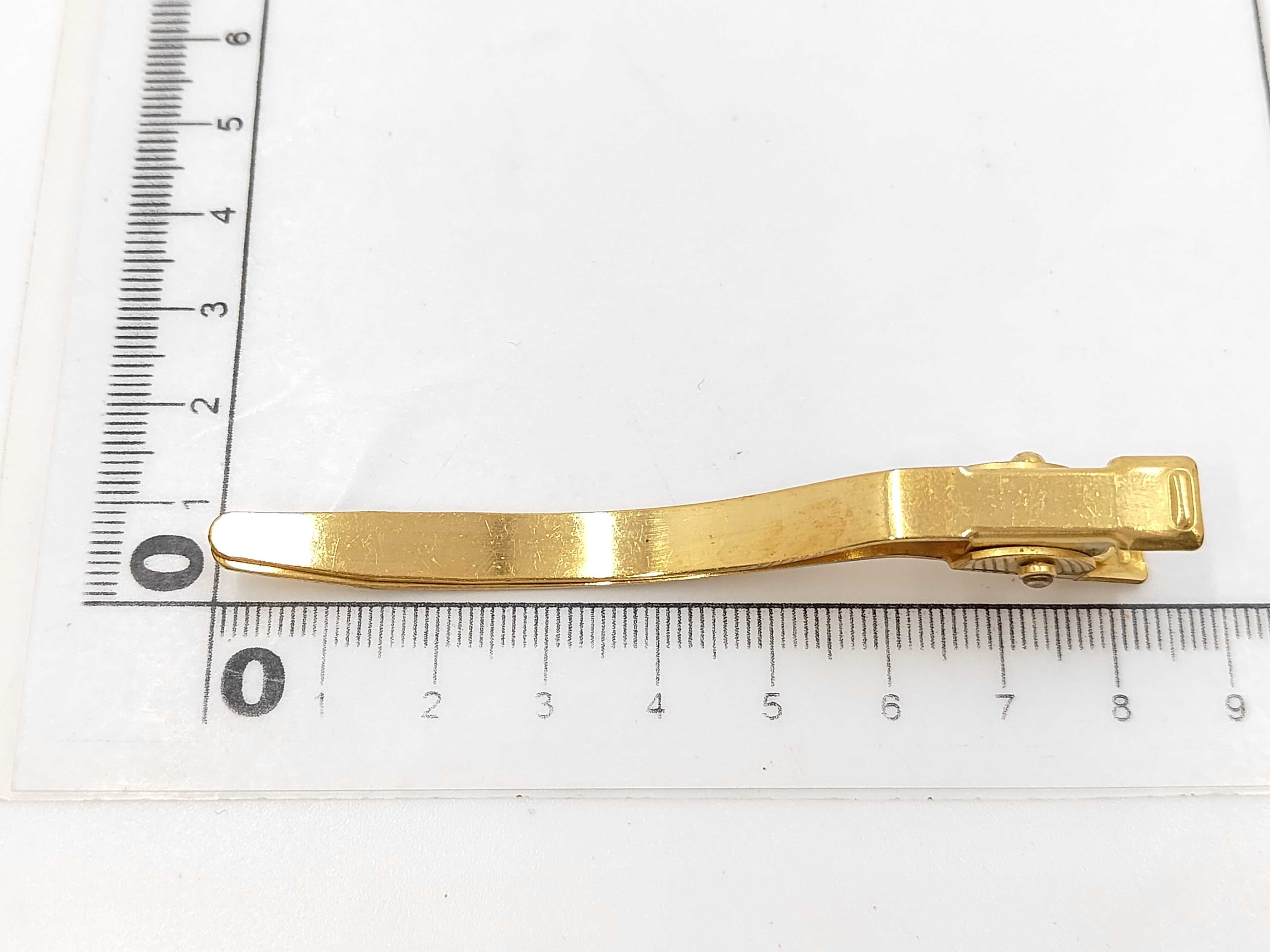 barrette, gold logo, engraved plate (removable), hair accessory. — view 3