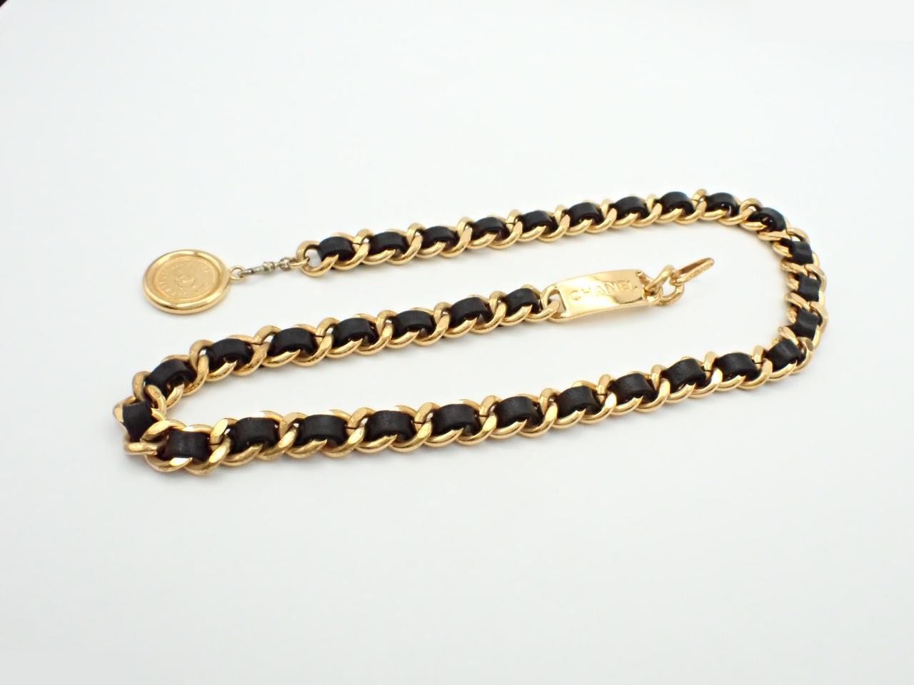 Coco Mark Gold, total length approximately 88 cm