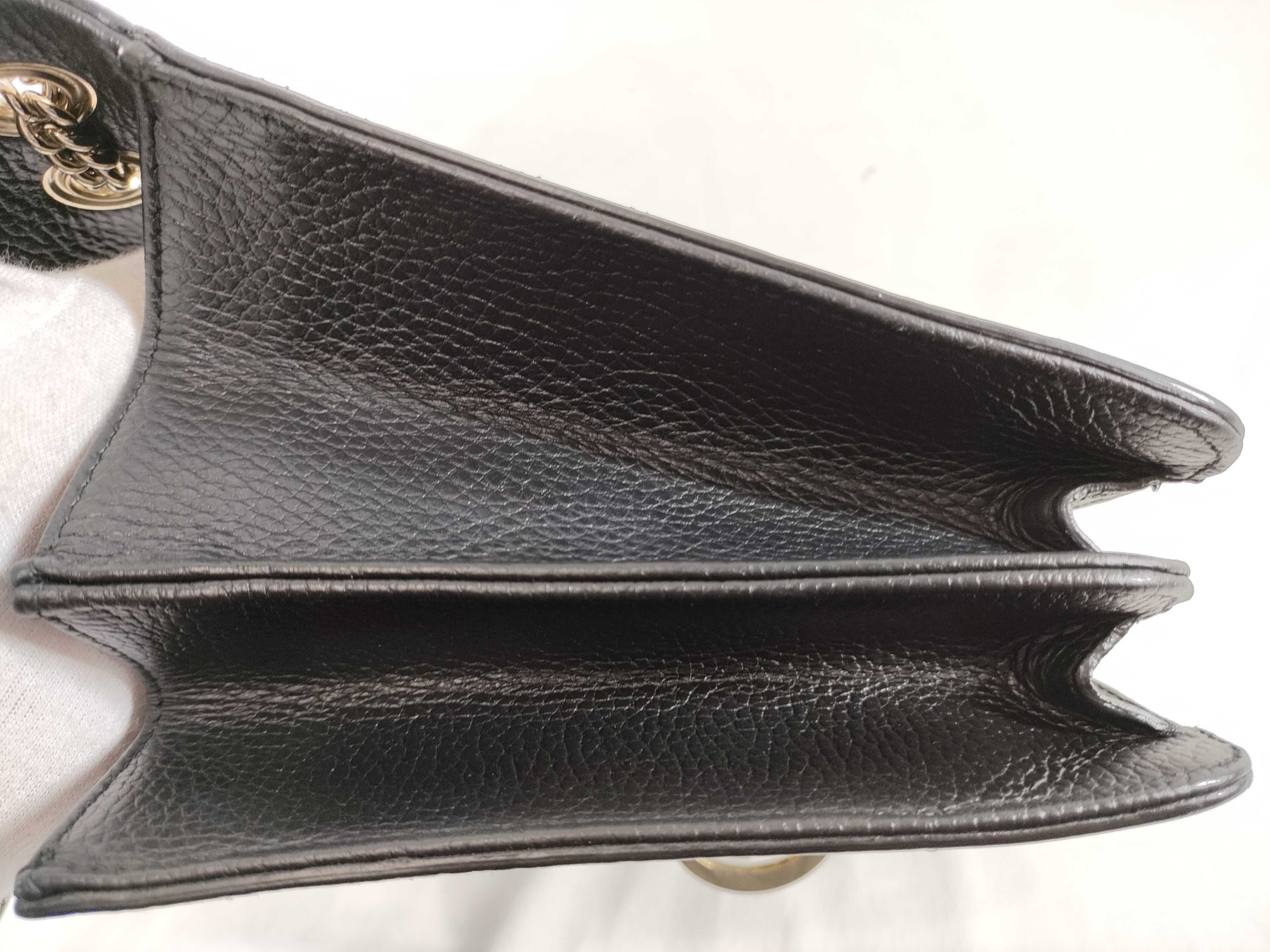 Interlocking GG Chain Bag Black Shoulder Bag — view 14