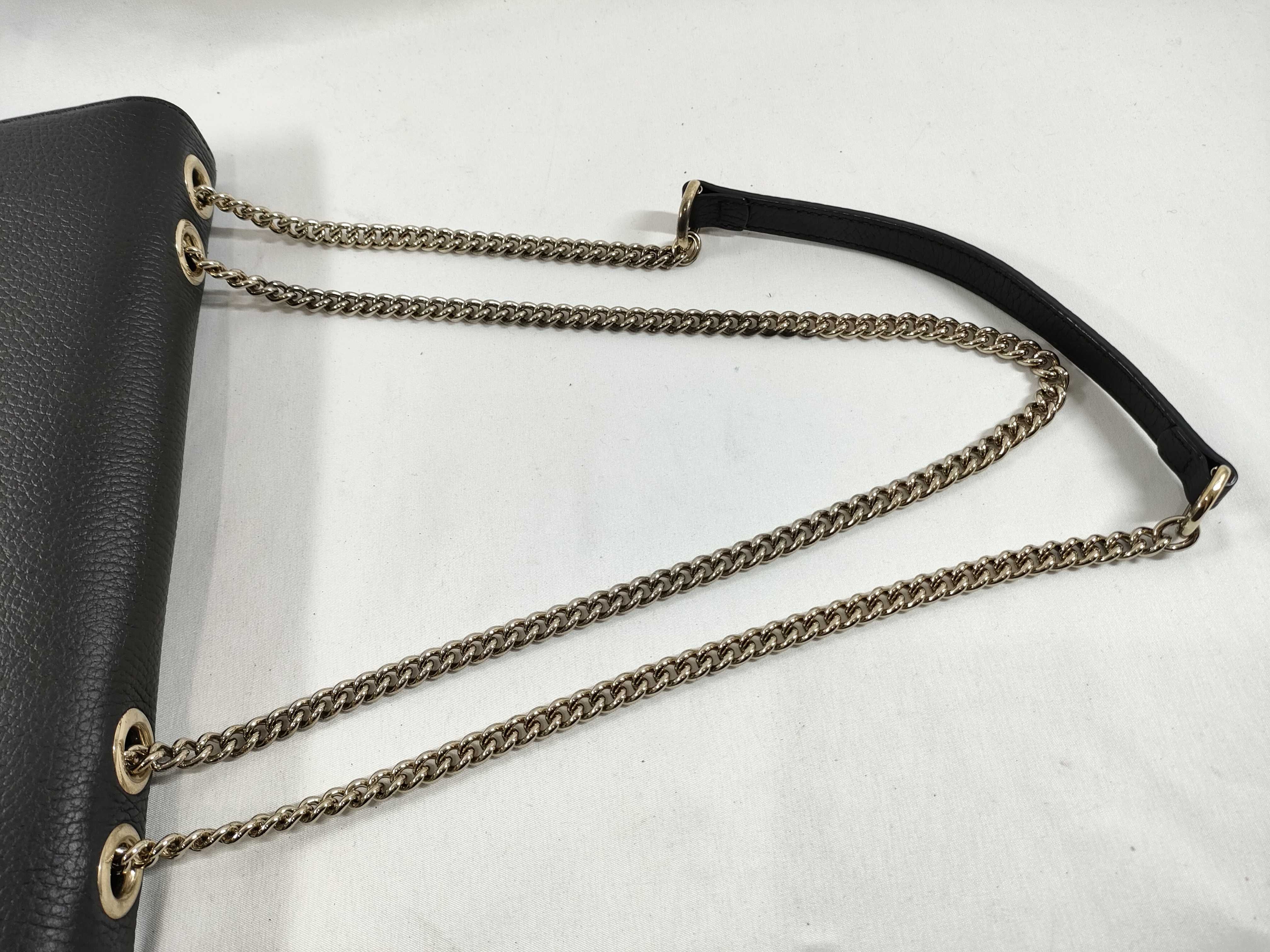 Interlocking GG Chain Bag Black Shoulder Bag — view 3